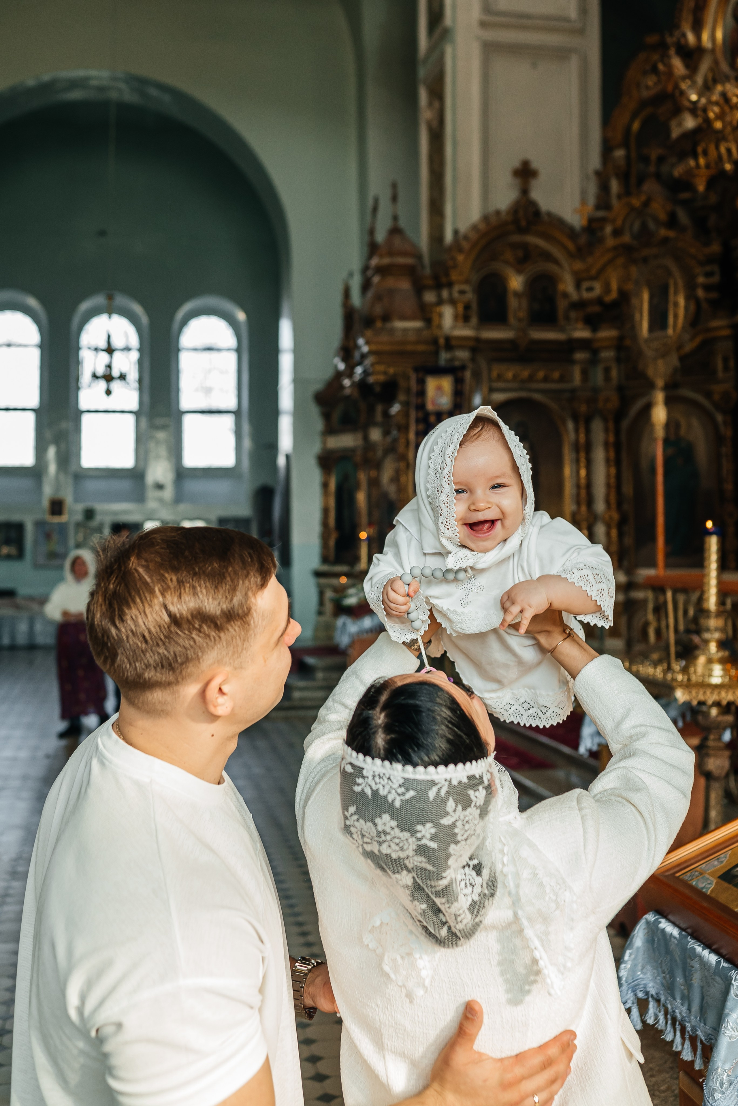 Крещение в Храме Успения Пресвятой Богородицы Гундоровский. Фотограф в Каменске-Шахтинском и парке Лога Ольга Сагал