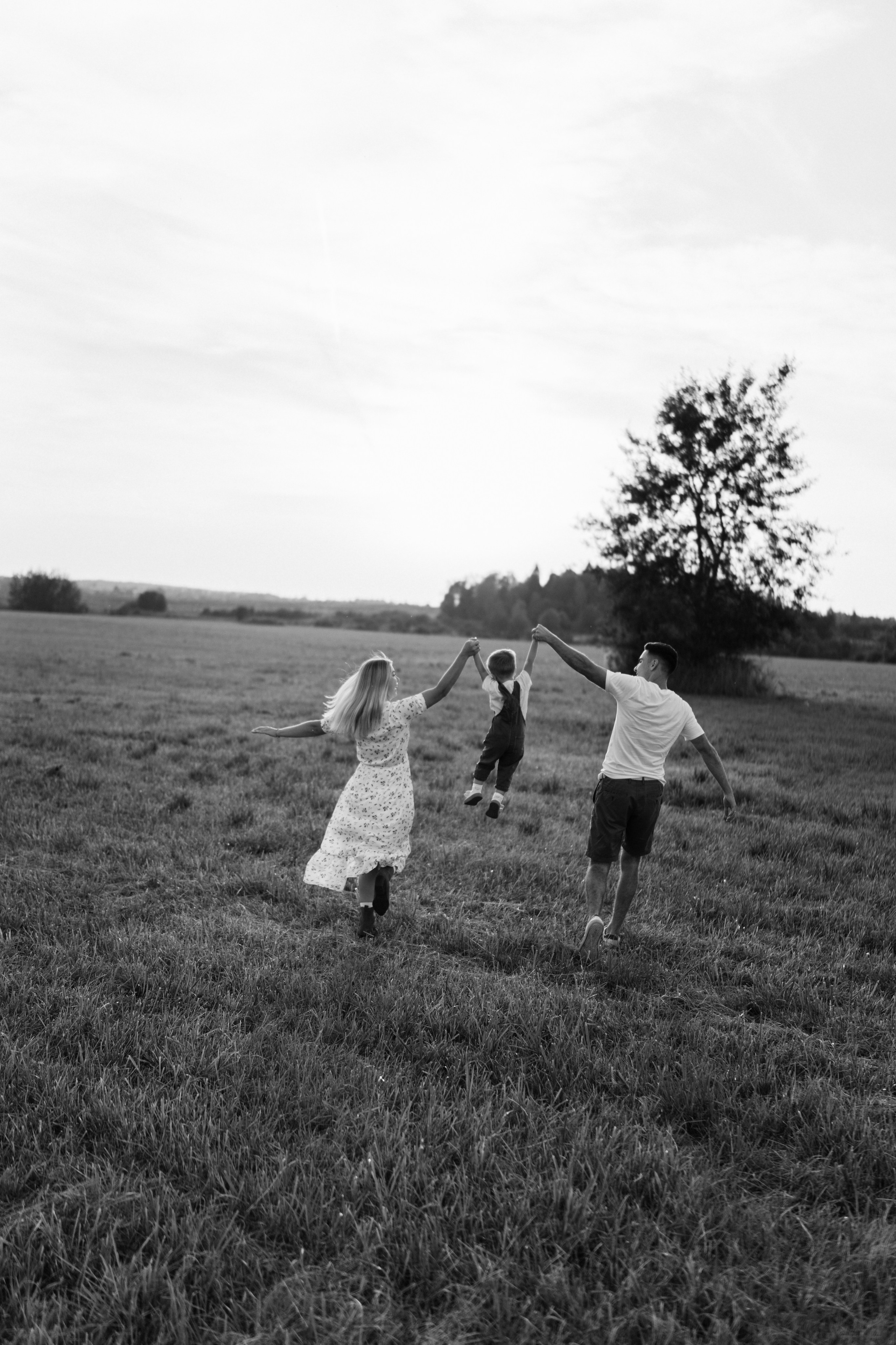 Рома, Даша, Паша. Свадебный и семейный фотограф в Москве и Красногорске — живые кадры | Анастасия Тихонова