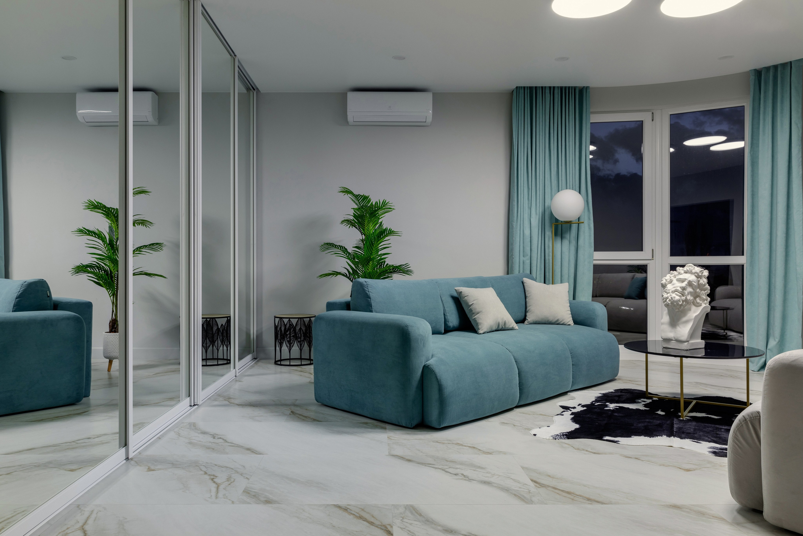 Интерьерная фотосъемка трёхкомнатной квартиры в ЖК «Голубые Дали». Интерьерный фотограф Москва