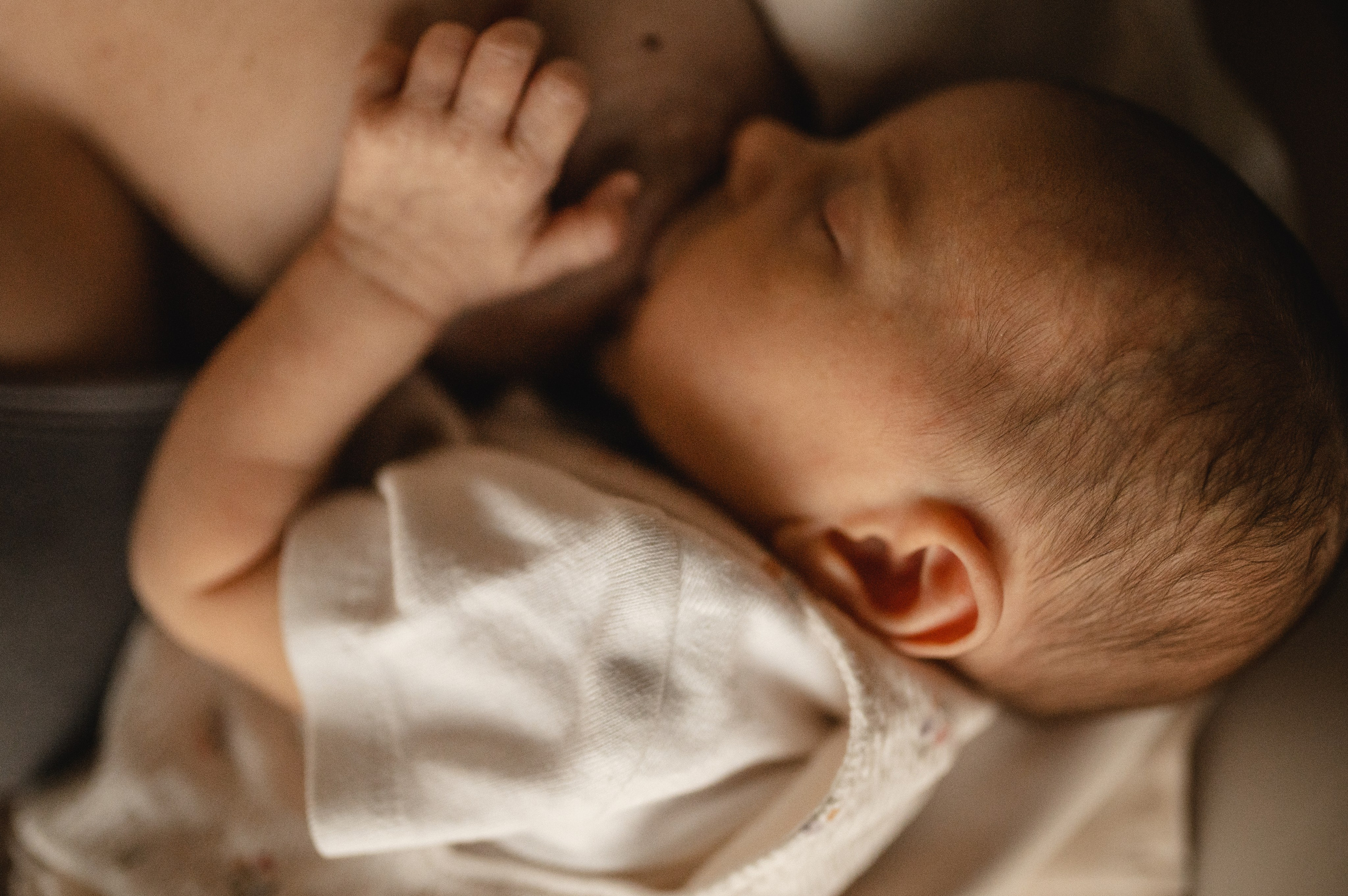 Ньюборн фотосессия в стиле лайфстайл Москва. Семейная фотосессия Бутово Москва фотограф Алина Морщагина