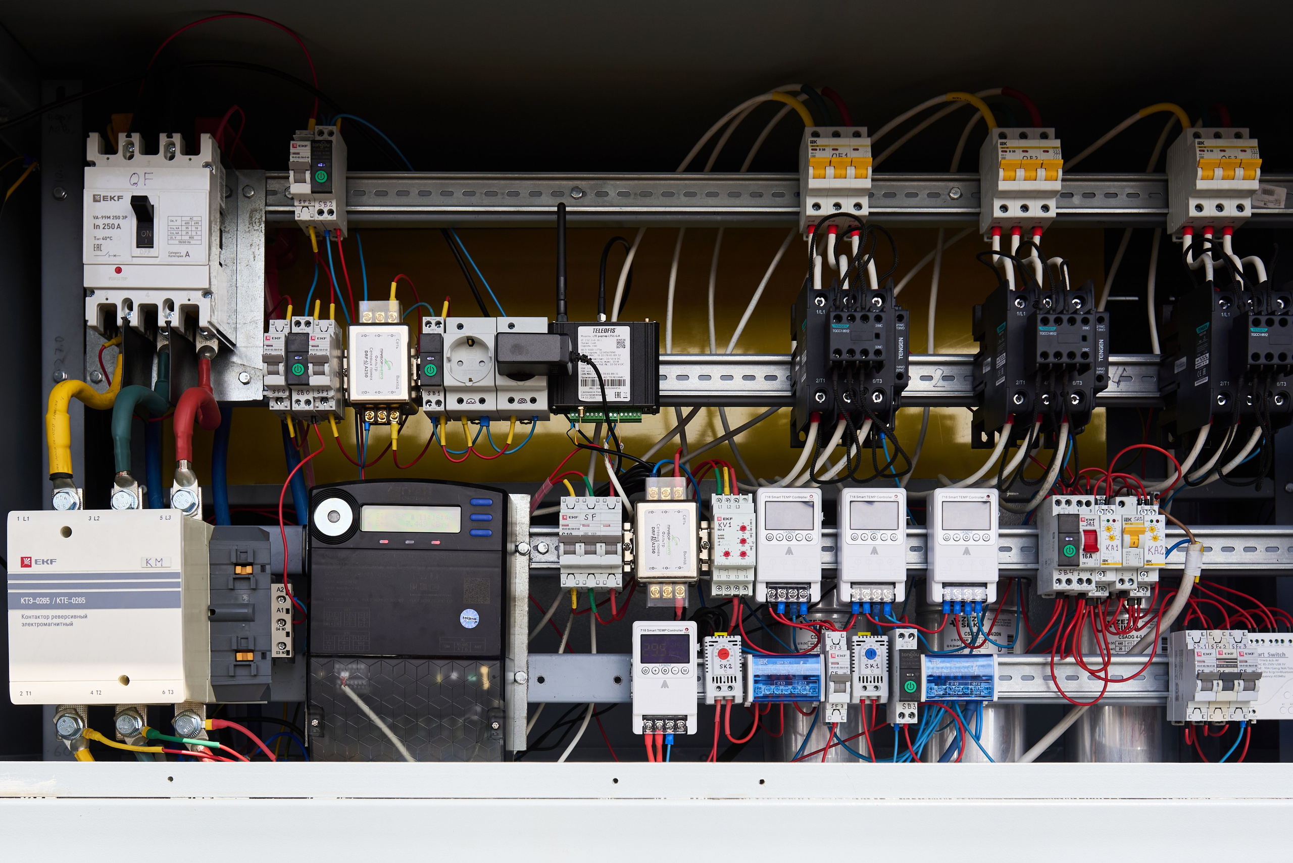 Энергомеханизм. Автомобильный и интерьерный фотограф в Минске Александр Тагаев