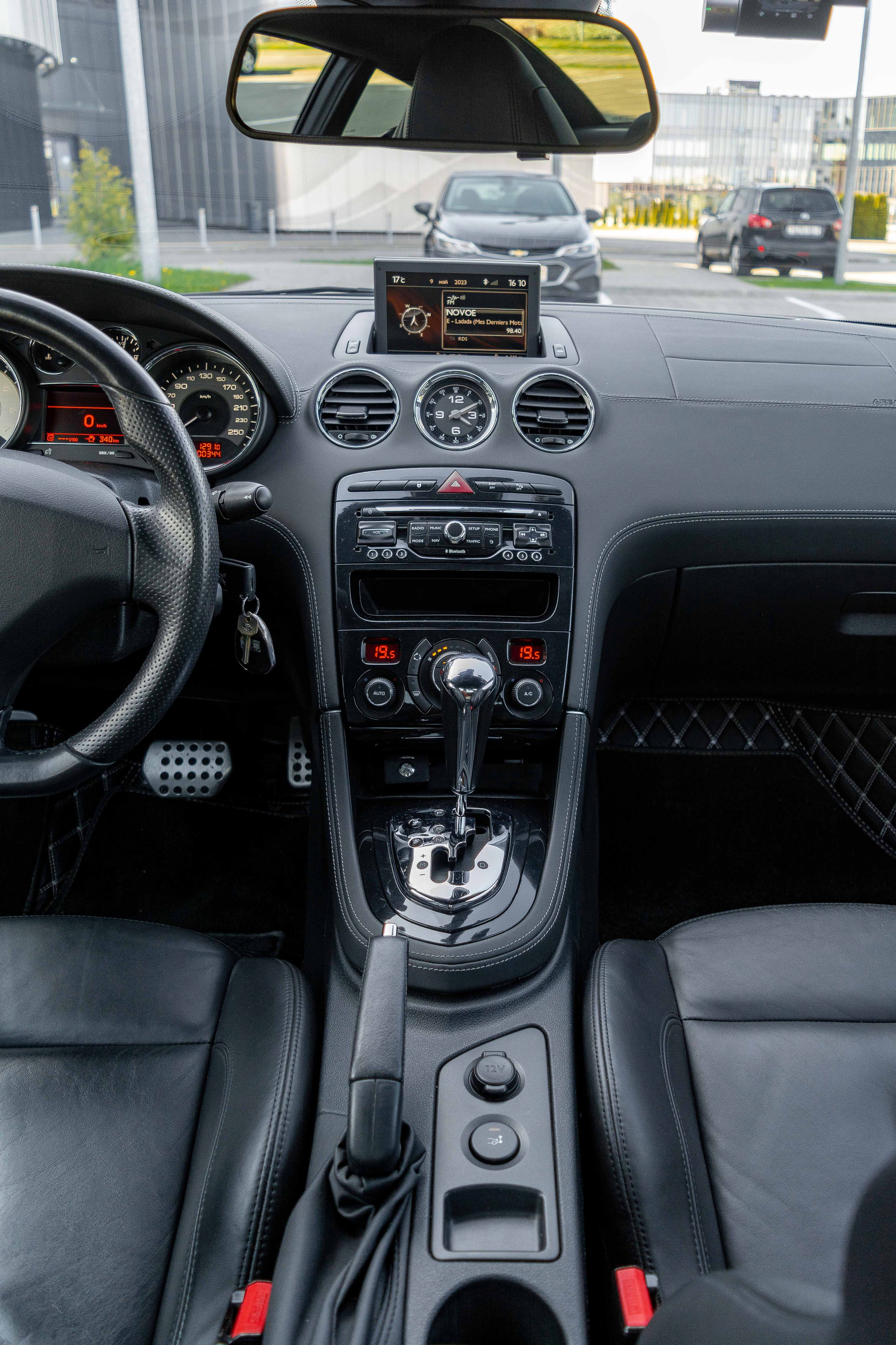 Peugeot ZRC. Автомобильный и интерьерный фотограф в Минске Александр Тагаев