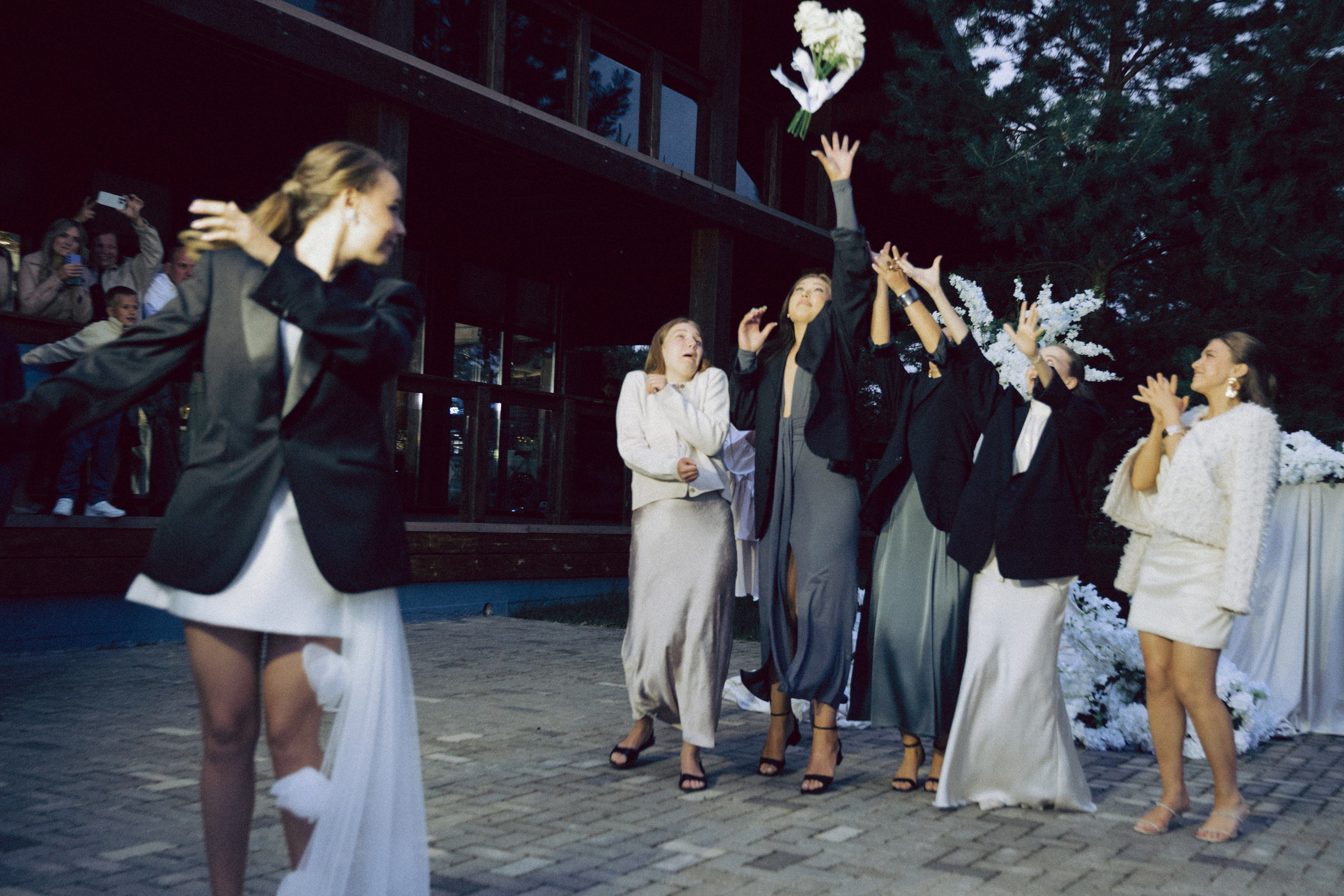 Дмитрий и Валерия. Свадебный фотограф Михаил Симонов