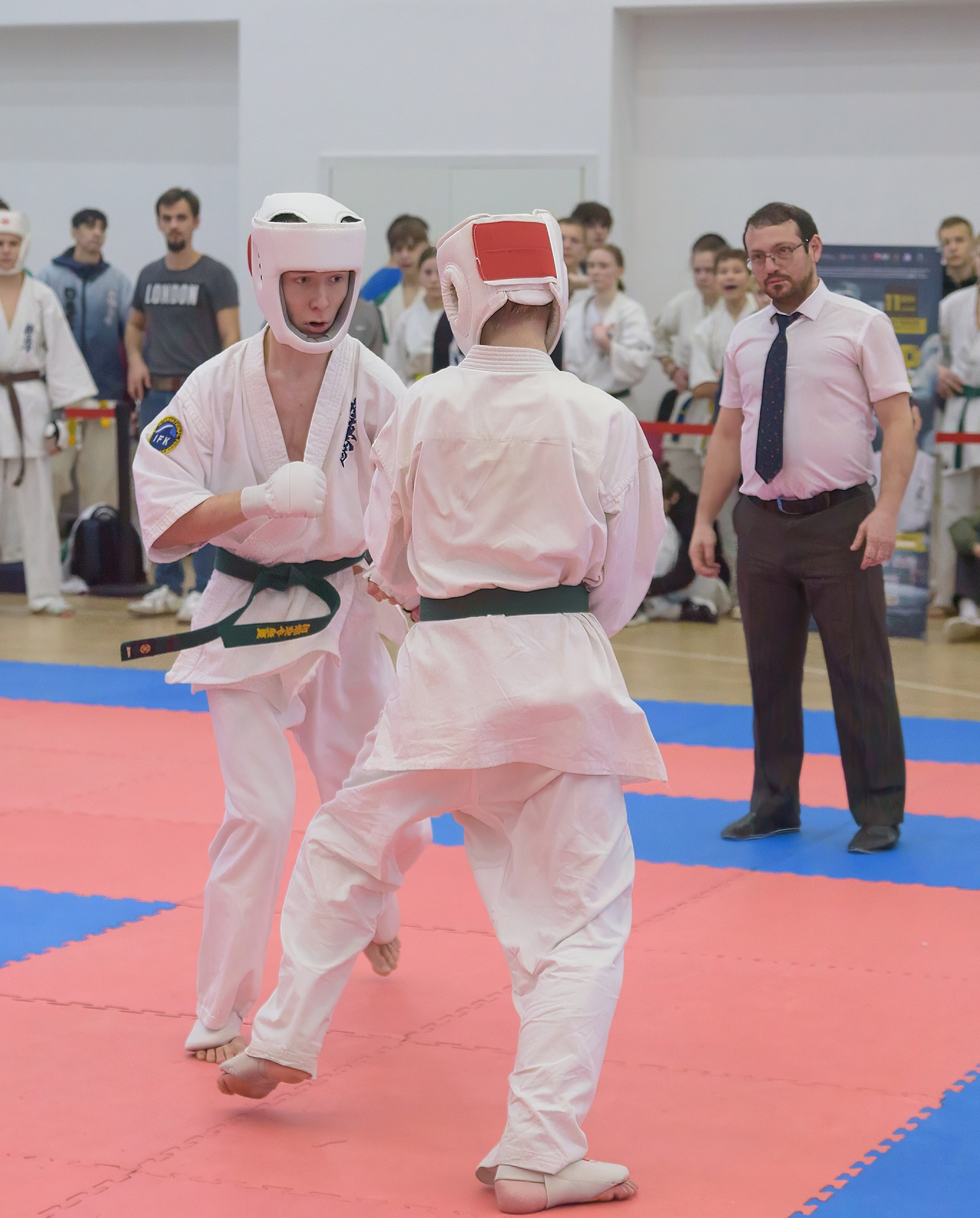 Киокусинкай. Профессиональный спортивный фотограф в Санкт-Петербурге