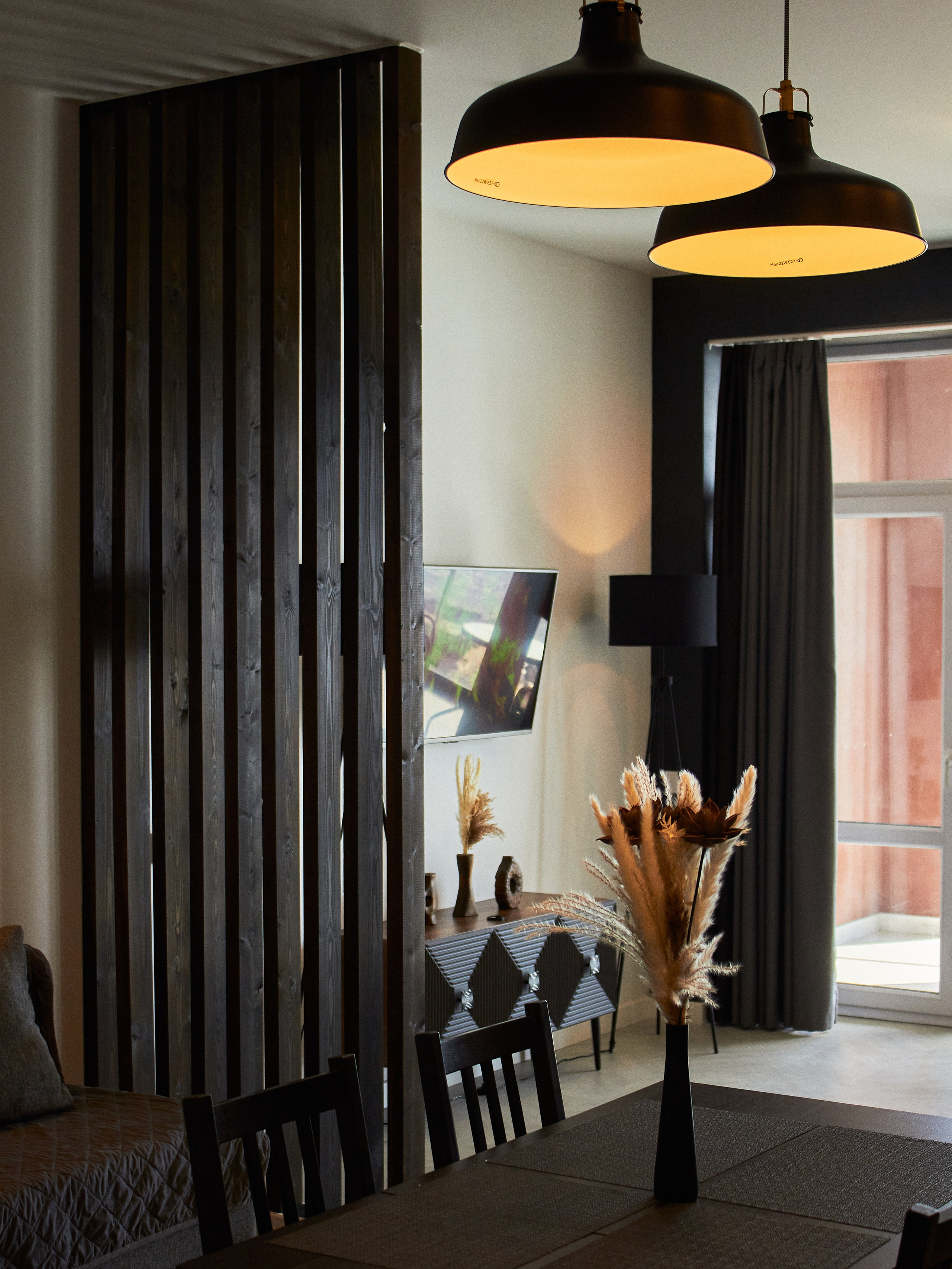 Интерьерная съёмка. Живые фото в Крыму | Фотограф Роман Скрипкин | Искренние фотографии без поз и суеты