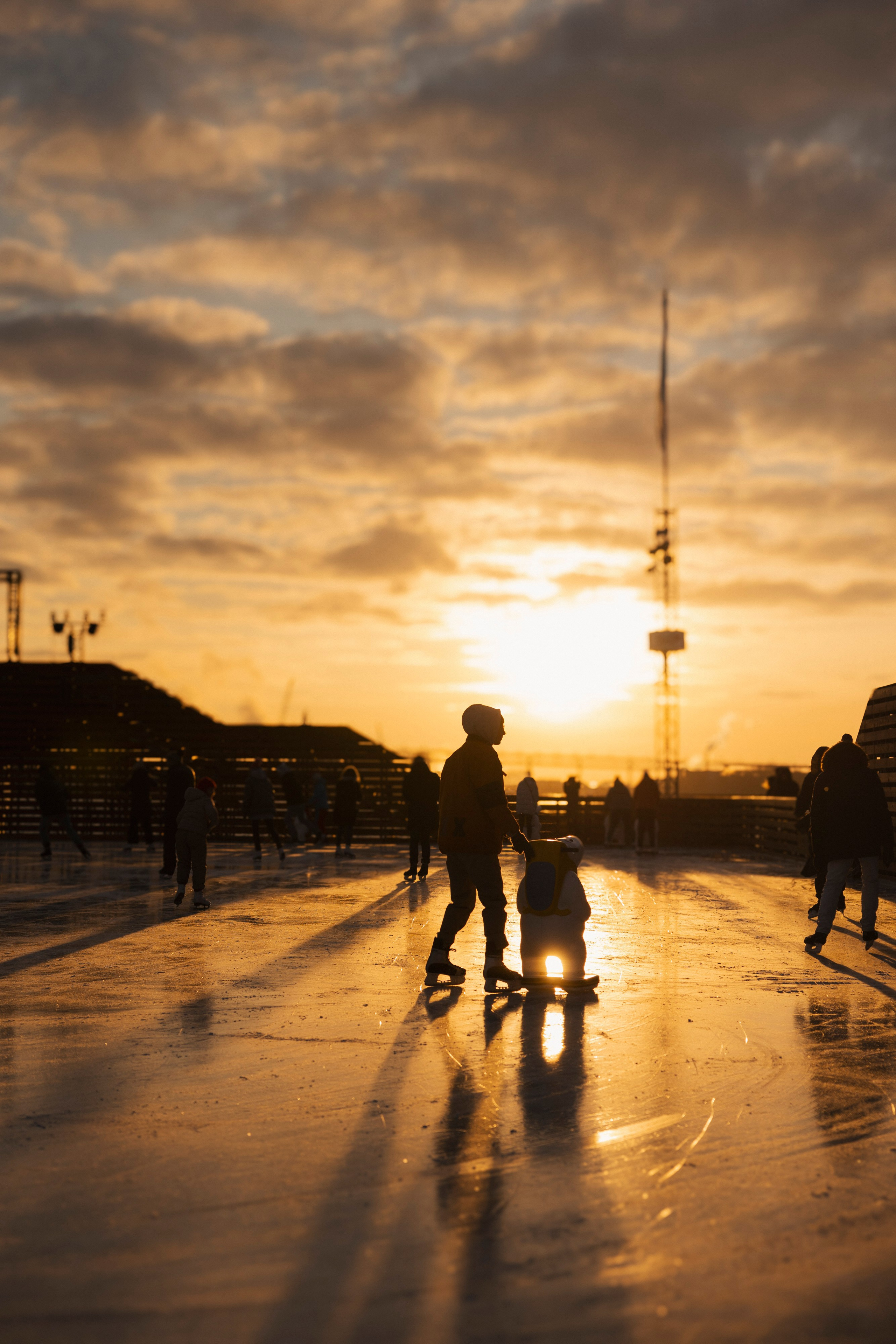 Открытие катка Севкабель Порт. Репортажный фотограф в Санкт-Петербурге и Москве Мария Ежова