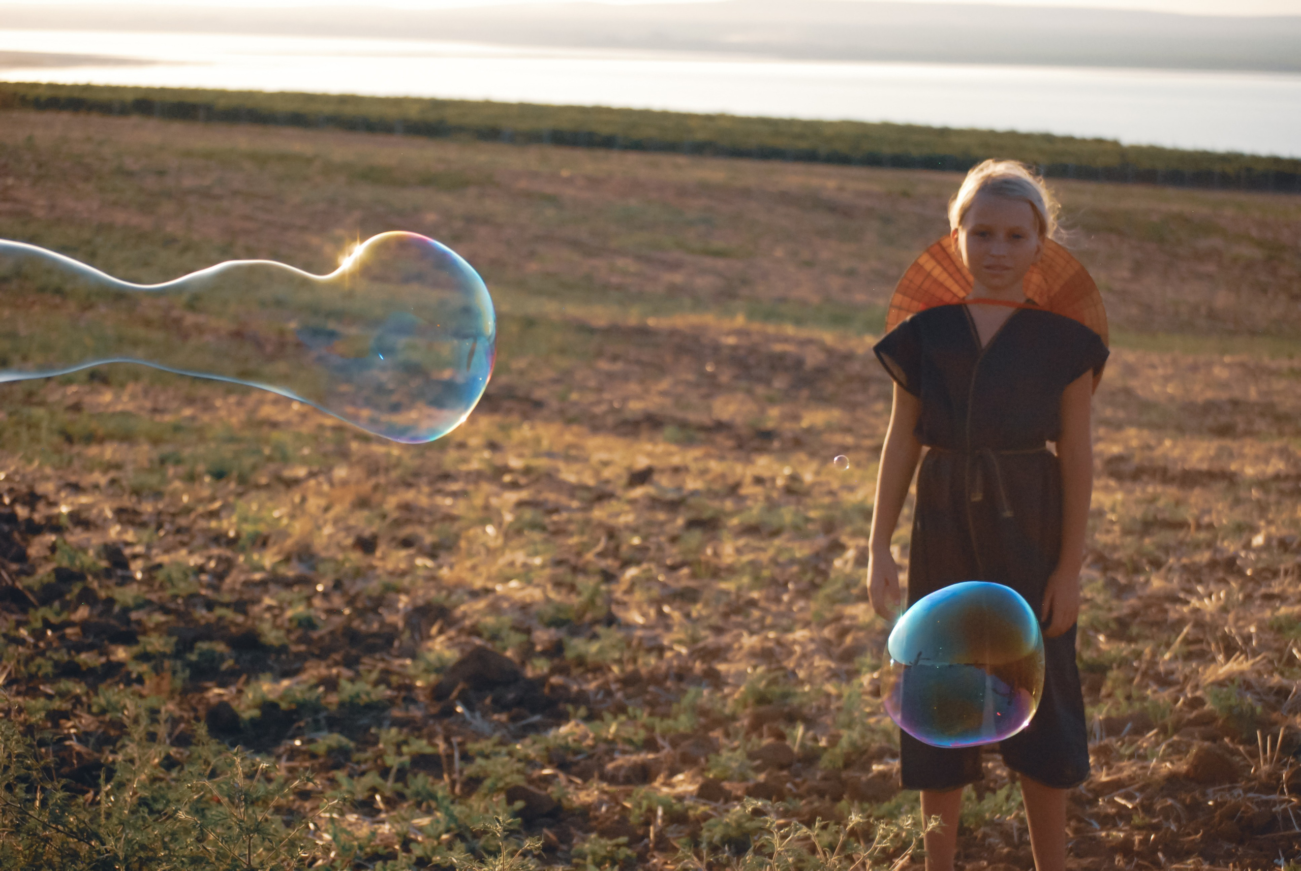 Таманский полуостров.Фотопрогулка виноградник.Арина. Индивидуальная и Семейная Фотосъёмка для каждого