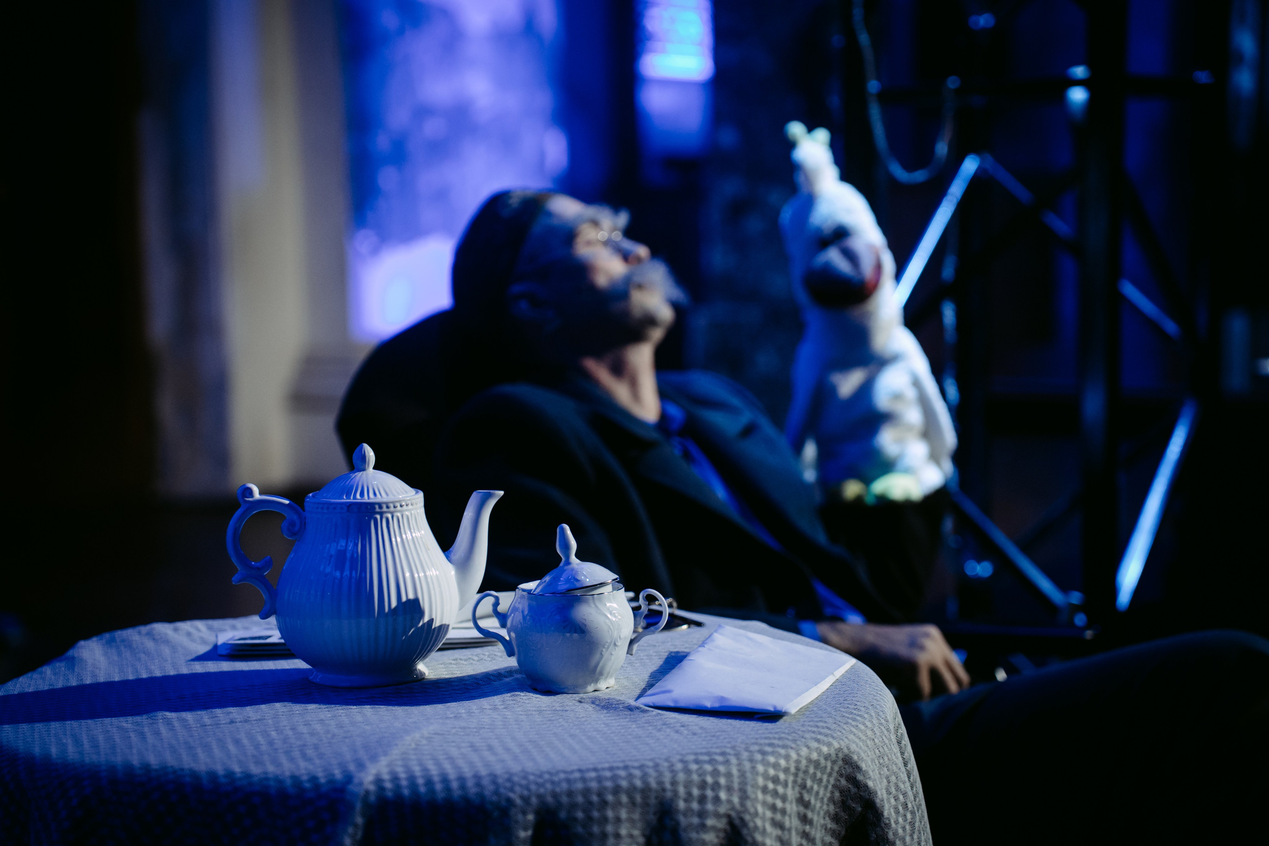 Горький оптимизм. Главная