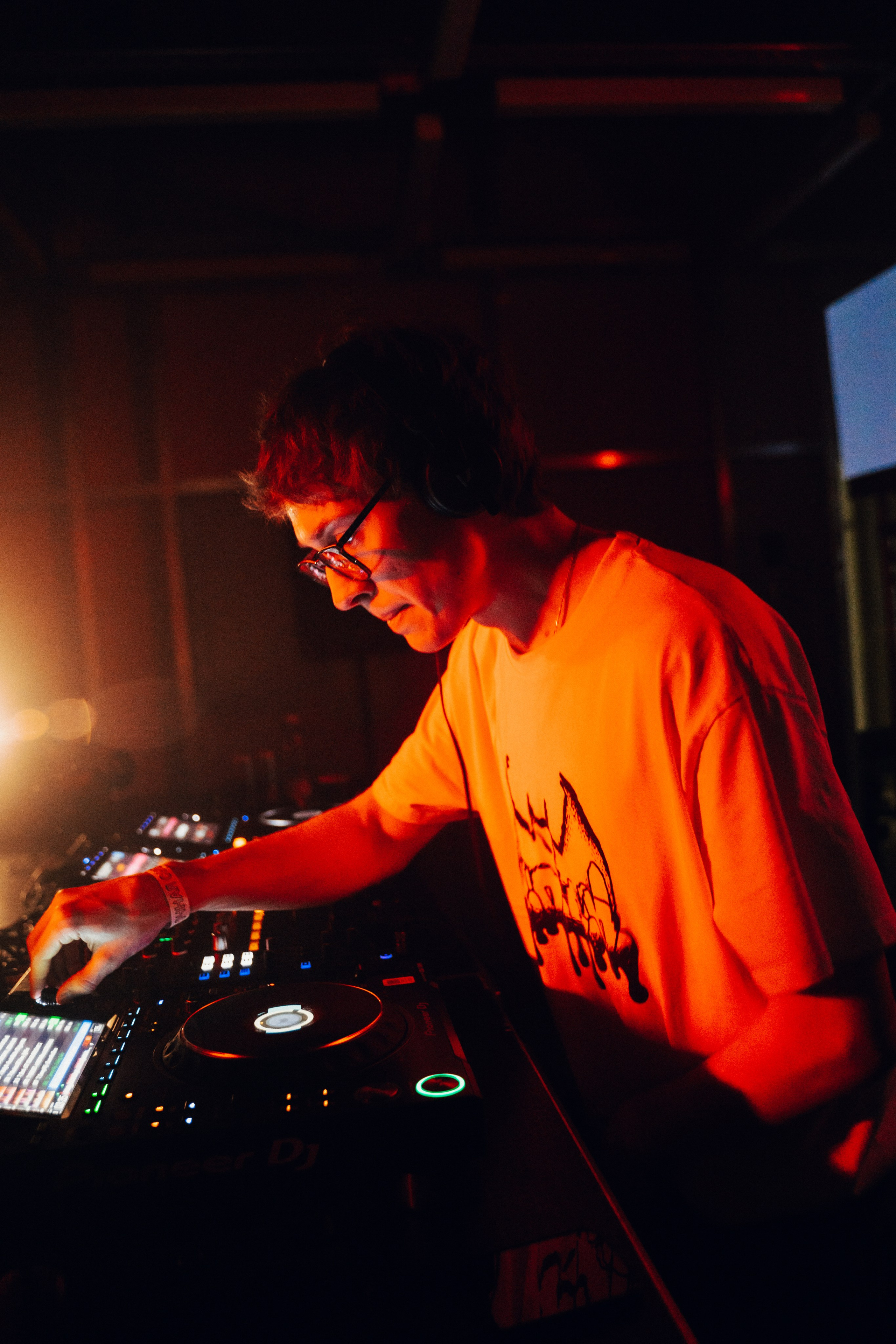 Ночная смена. Главная