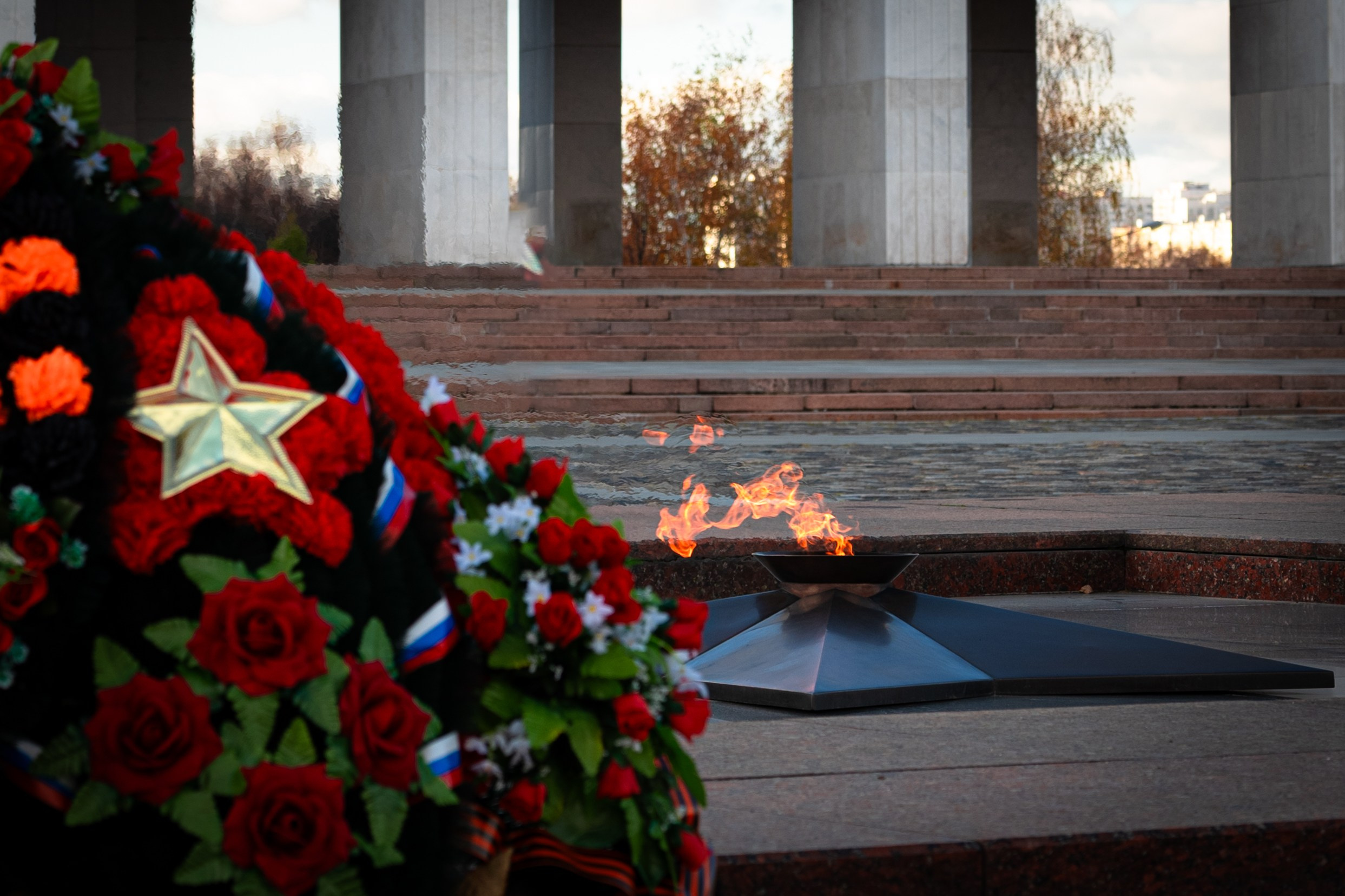 Вечная память и слава героям!. П&П — Полезное с Приятным. Фотоэкскурсии — Москва на память. Экскурсовод и фотограф в Москве. Увези столицу в своём альбоме!