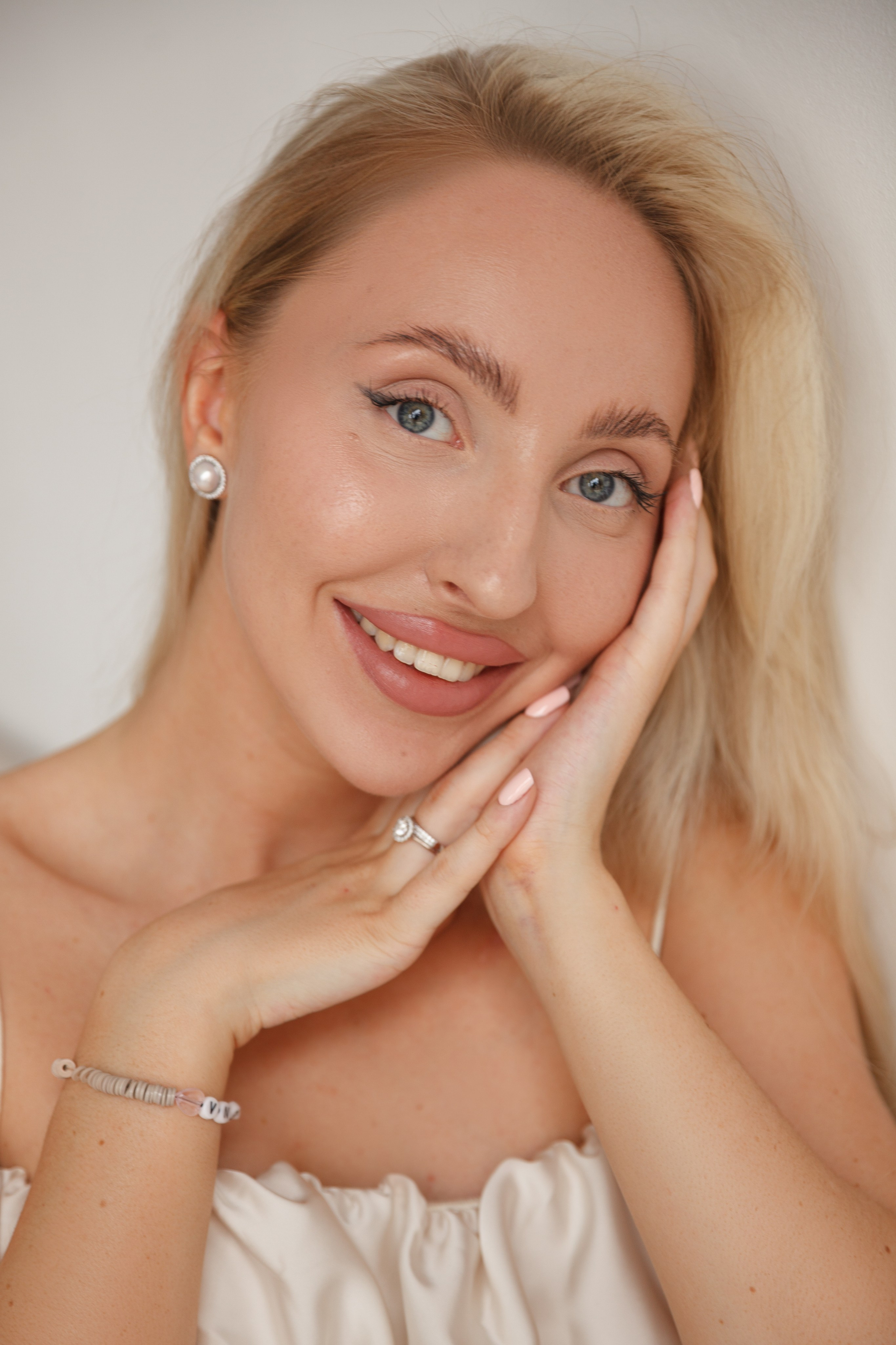 Maternity. Anastasia Lanina — Fashion & Portrait Photographer in Bodrum