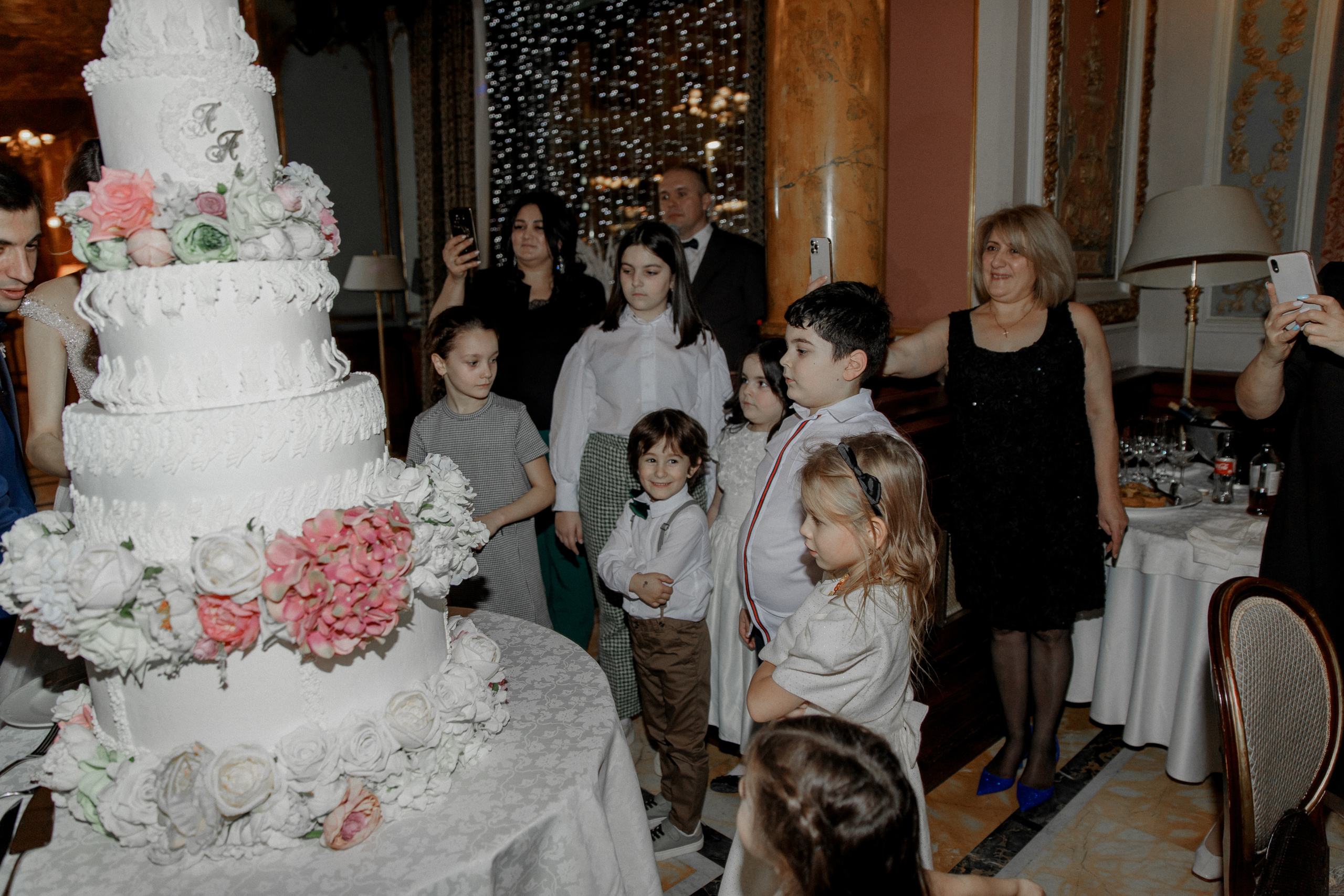 Арам и Астра W 18.12.2021. Свадебный фотограф в Москве и по всему миру