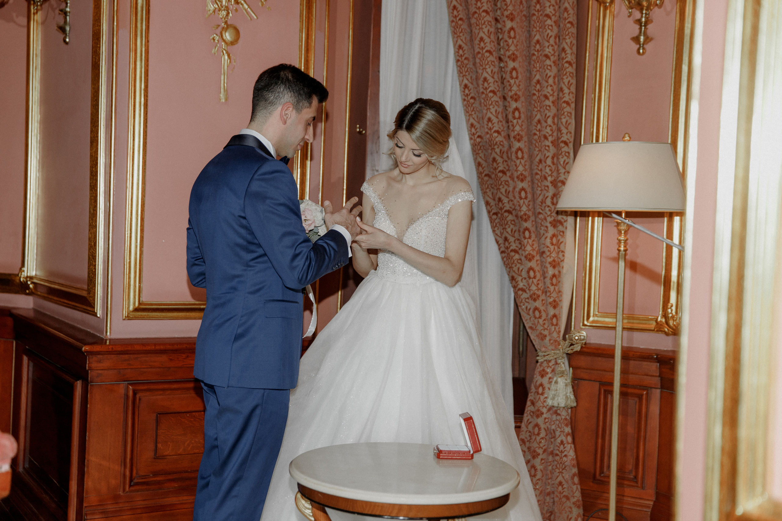 Арам и Астра W 18.12.2021. Свадебный фотограф в Москве и по всему миру