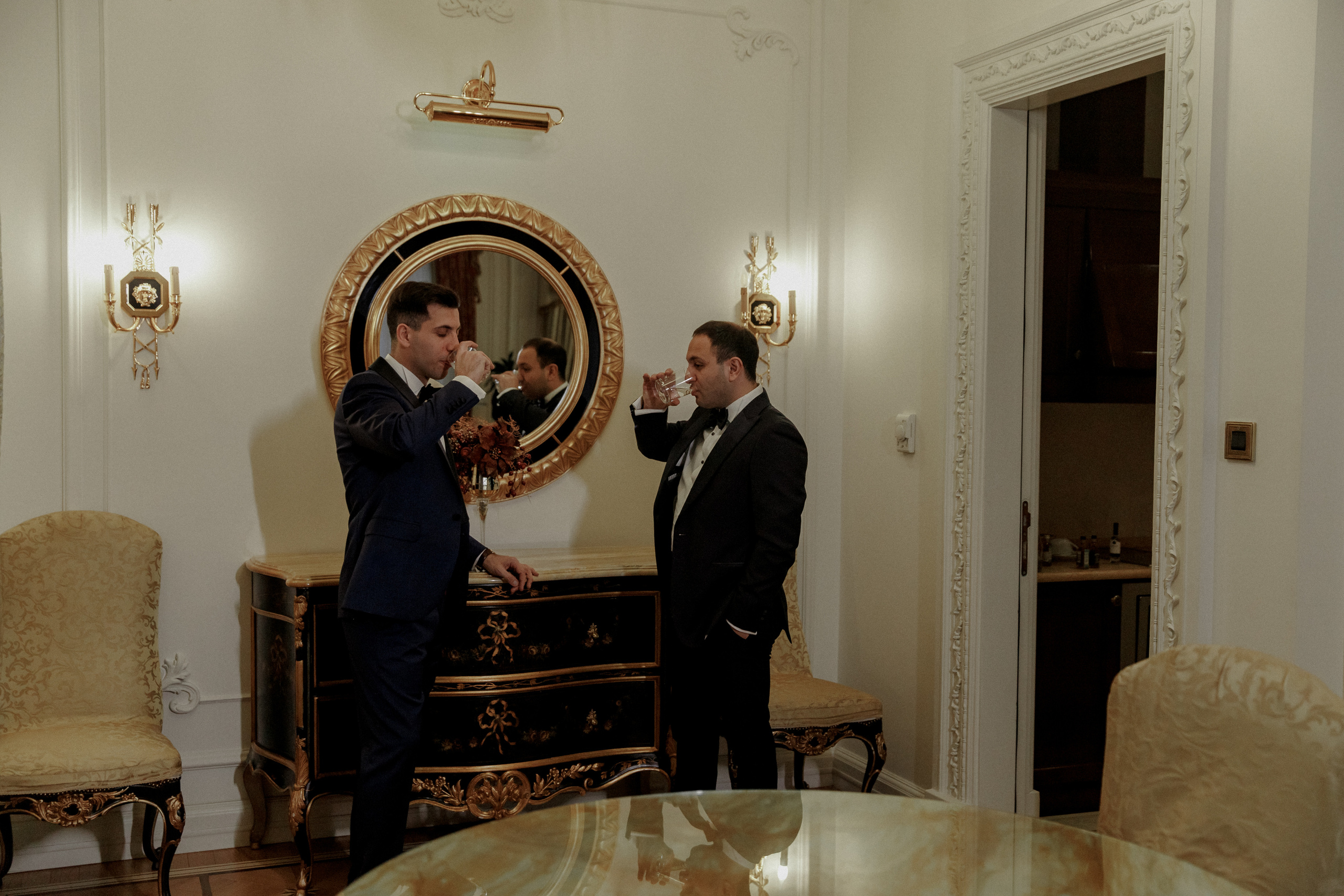 Арам и Астра W 18.12.2021. Свадебный фотограф в Москве и по всему миру