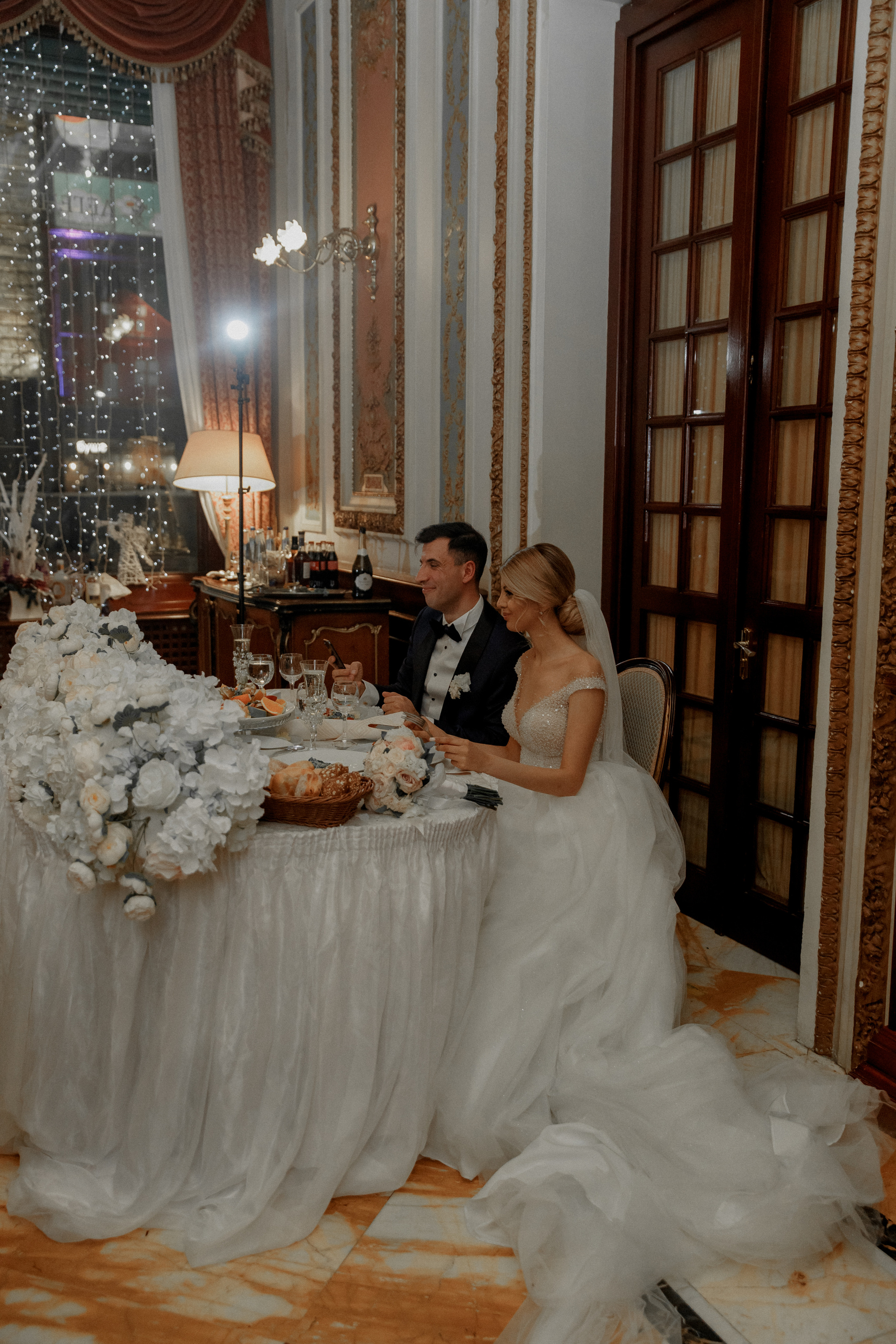 Арам и Астра W 18.12.2021. Свадебный фотограф в Москве и по всему миру