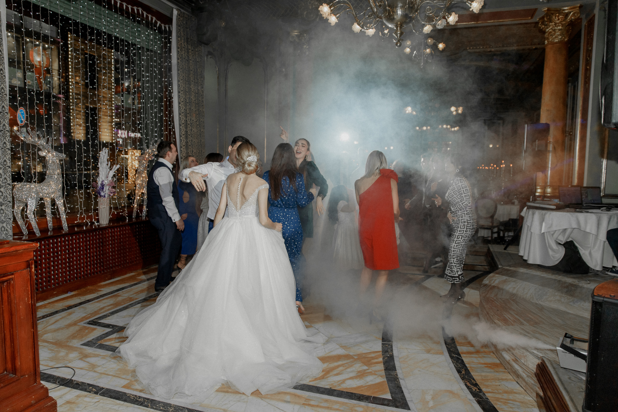 Арам и Астра W 18.12.2021. Свадебный фотограф в Москве и по всему миру