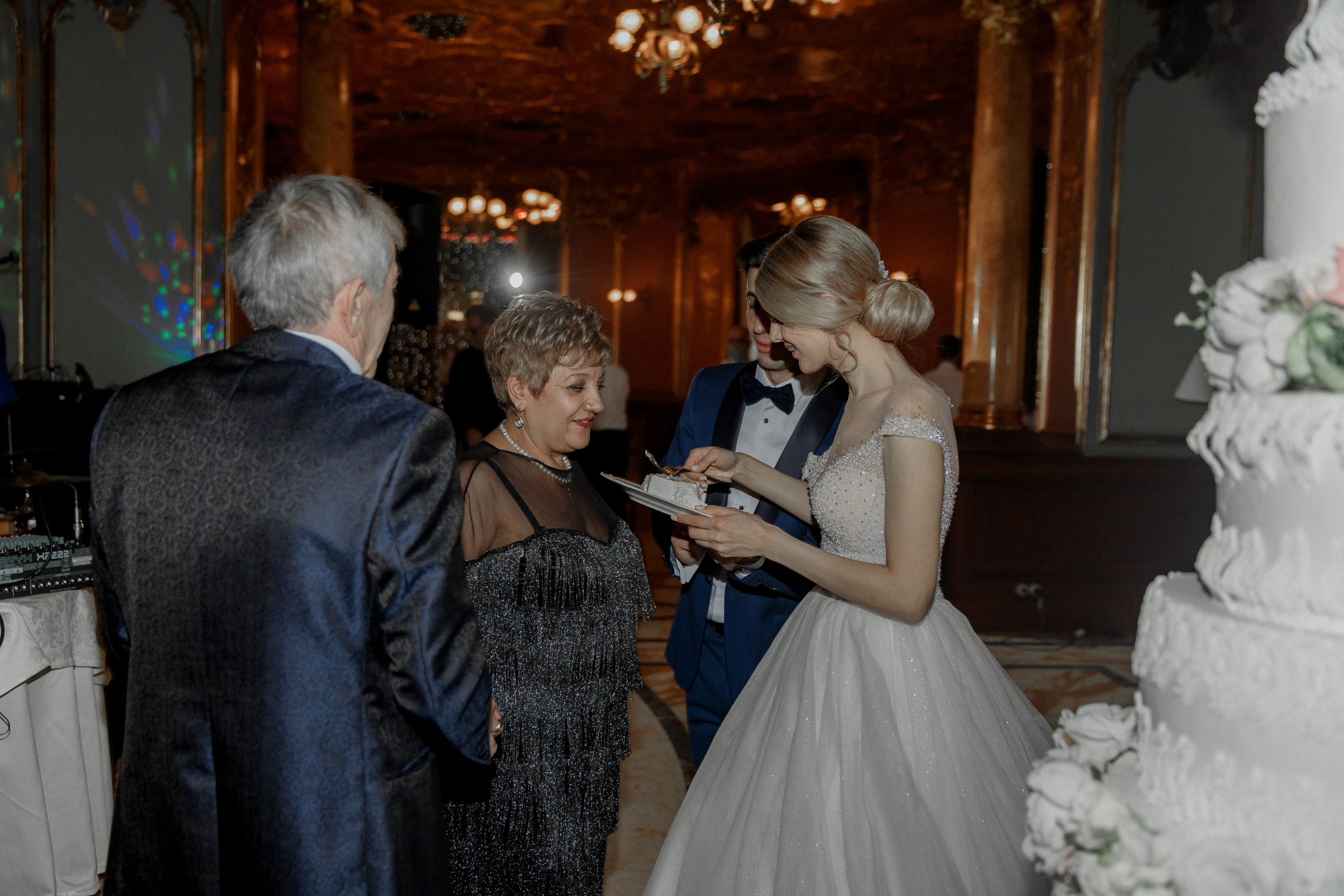 Арам и Астра W 18.12.2021. Свадебный фотограф в Москве и по всему миру