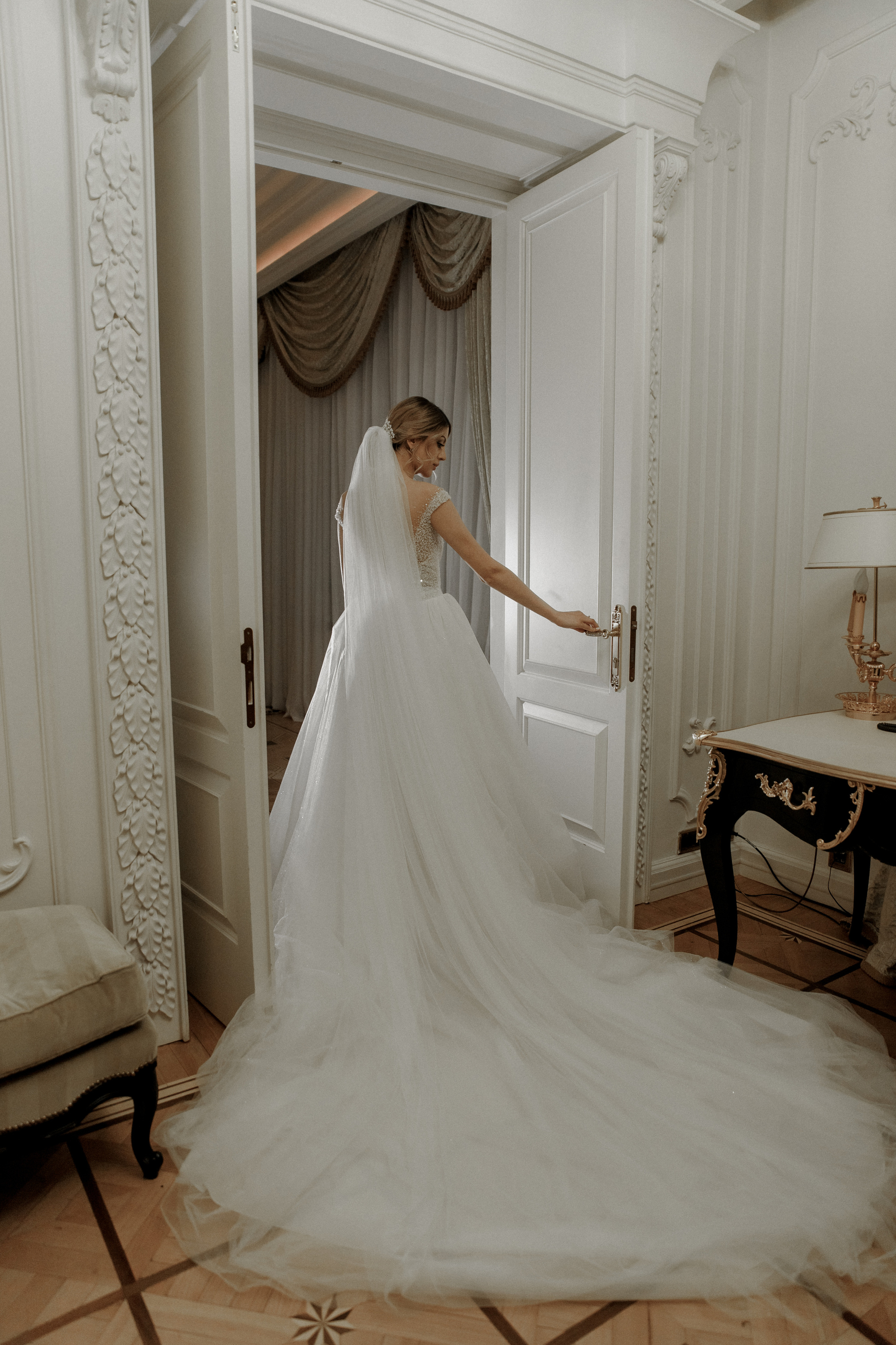 Арам и Астра W 18.12.2021. Свадебный фотограф в Москве и по всему миру