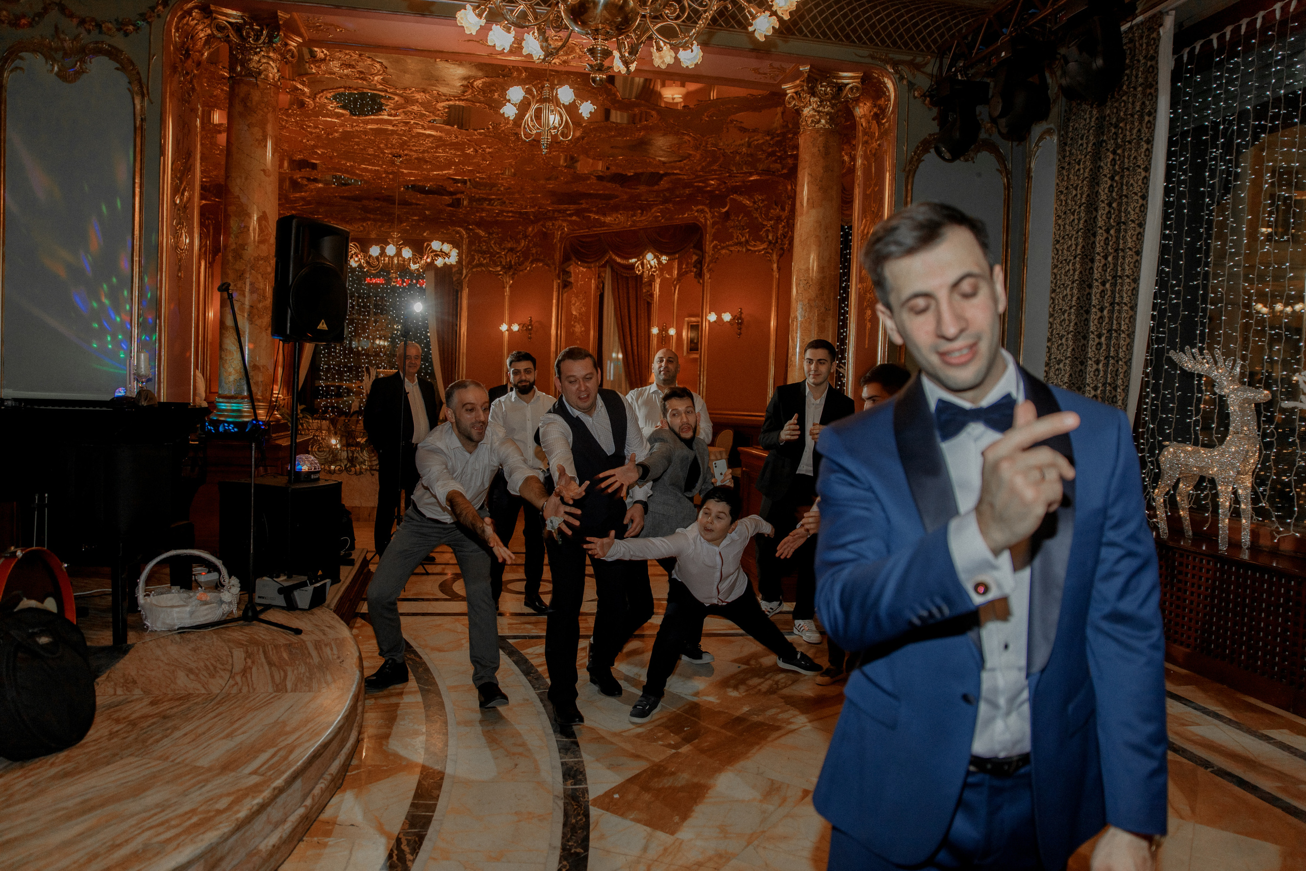 Арам и Астра W 18.12.2021. Свадебный фотограф в Москве и по всему миру