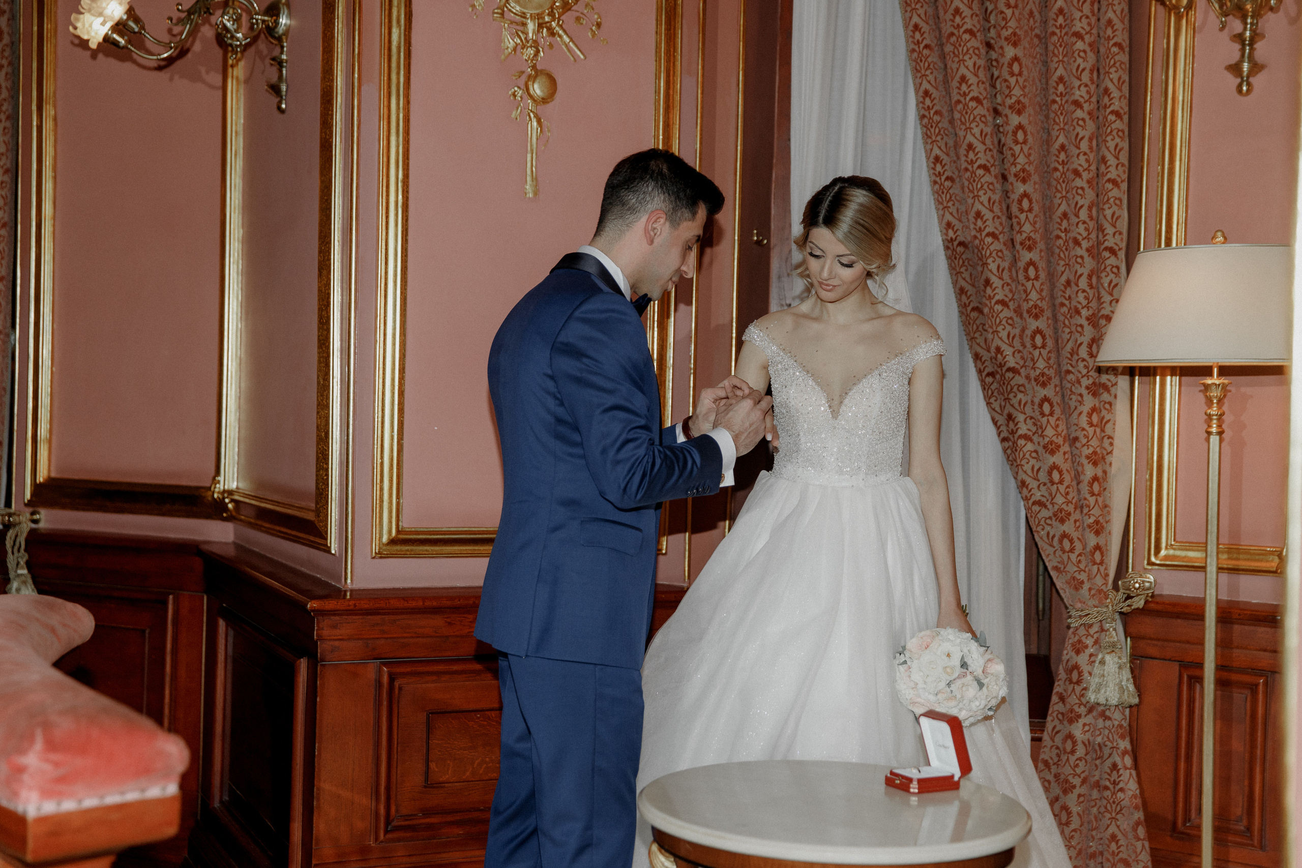 Арам и Астра W 18.12.2021. Свадебный фотограф в Москве и по всему миру