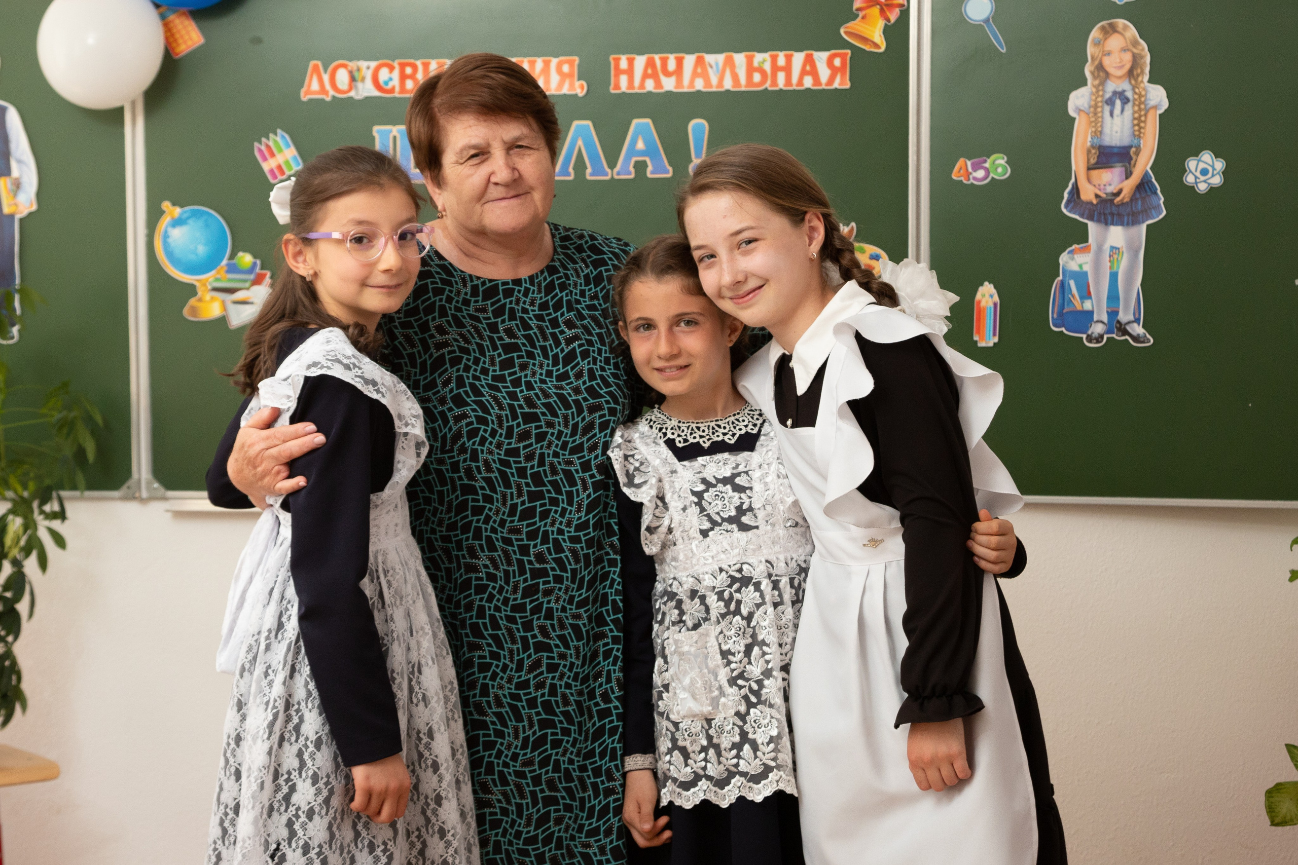 4 класс. Школьный фотограф в г. Нальчик Галимат Абитова