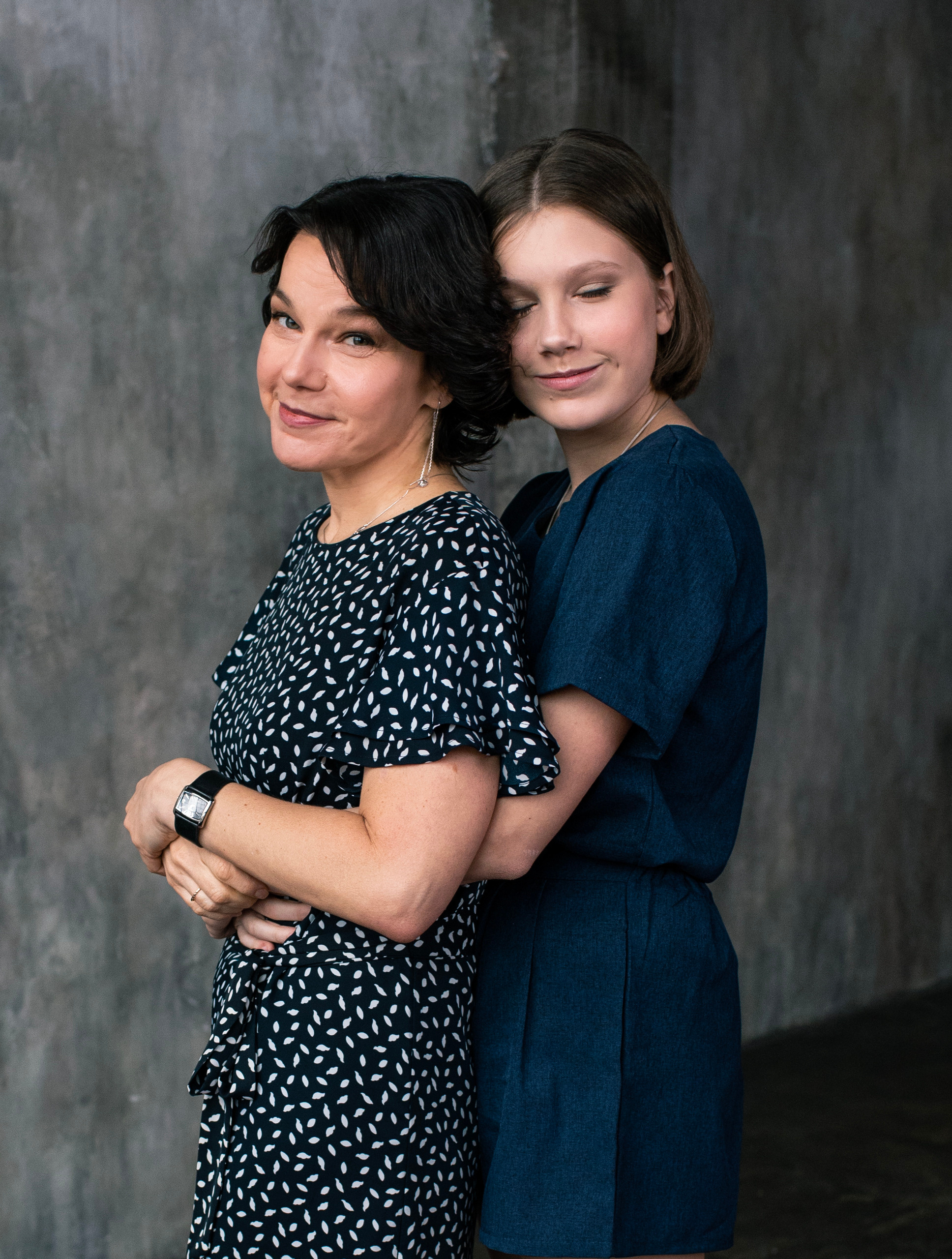 Студийная съемка большой семьи. Семейный фотограф в Москве Анна Коропова