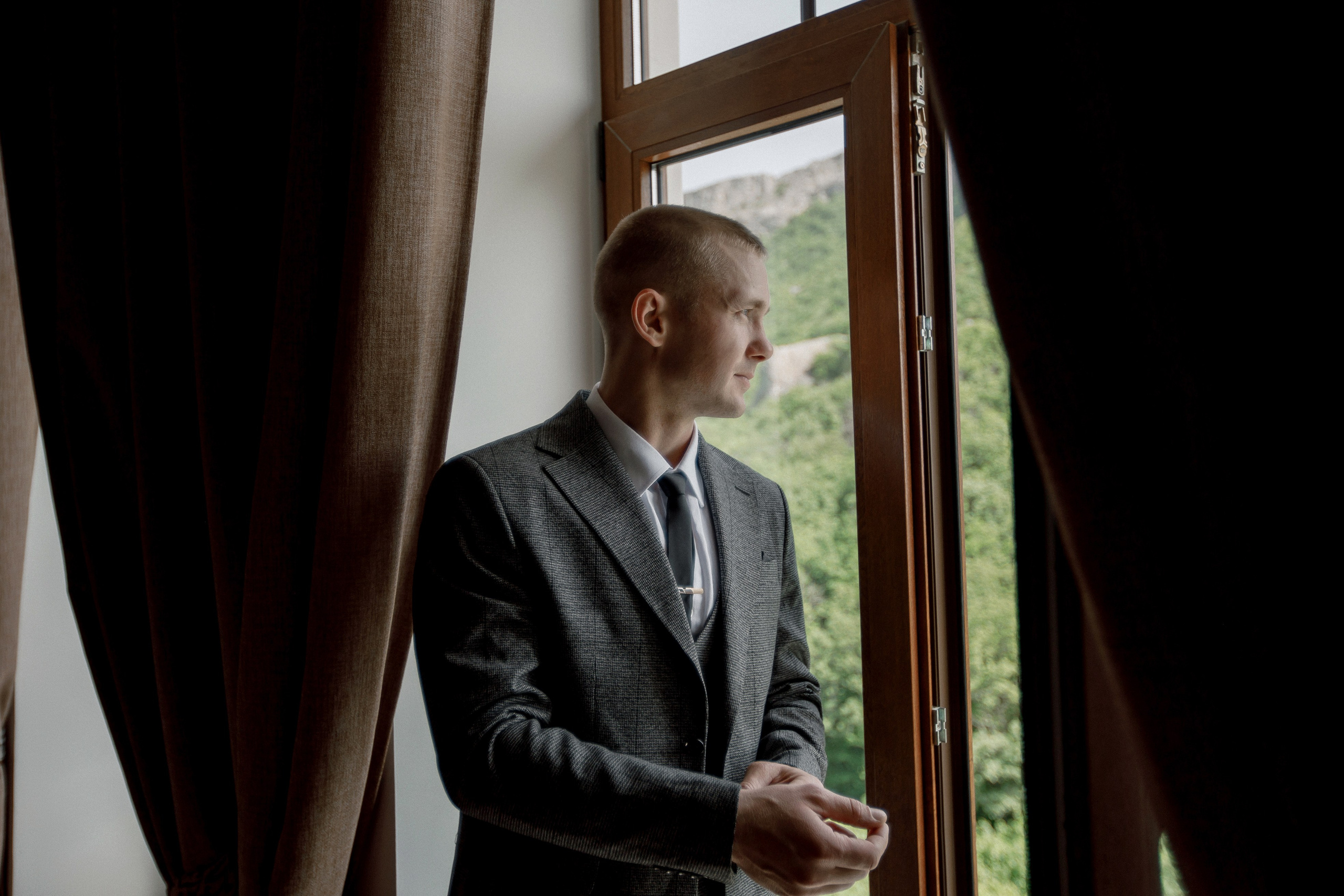 Денис и Алина. Белый замок. Фотограф Анна Лейман. Севастополь