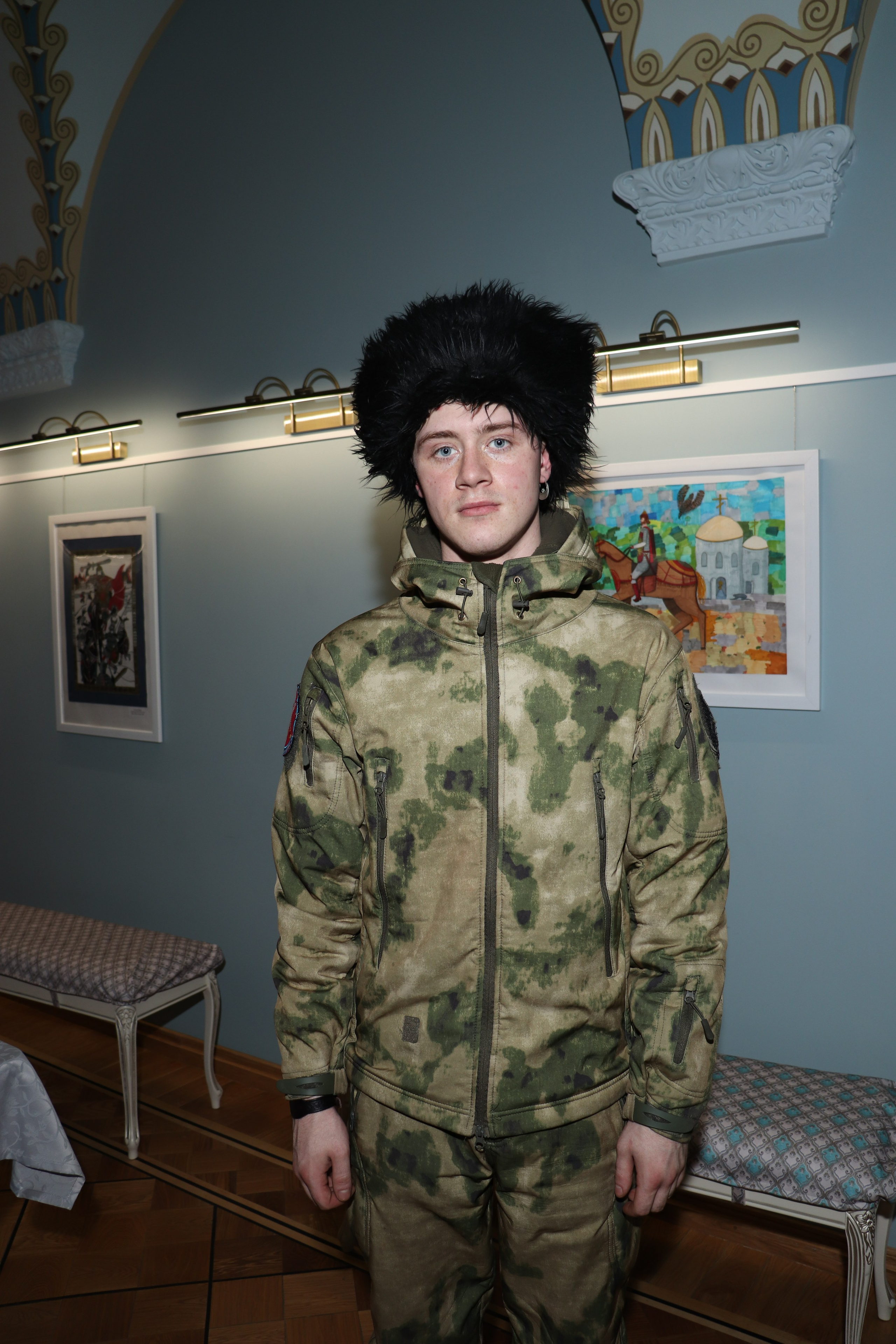 Показ-дефиле «КУЛЬТУРНЫЙ КОД В ОБРАЗЕ» от РОО «Сибирское землячество в Санкт-Петербурге» (6 марта 2025). Ивентный фотограф в Санкт-Петербурге Олег Комков