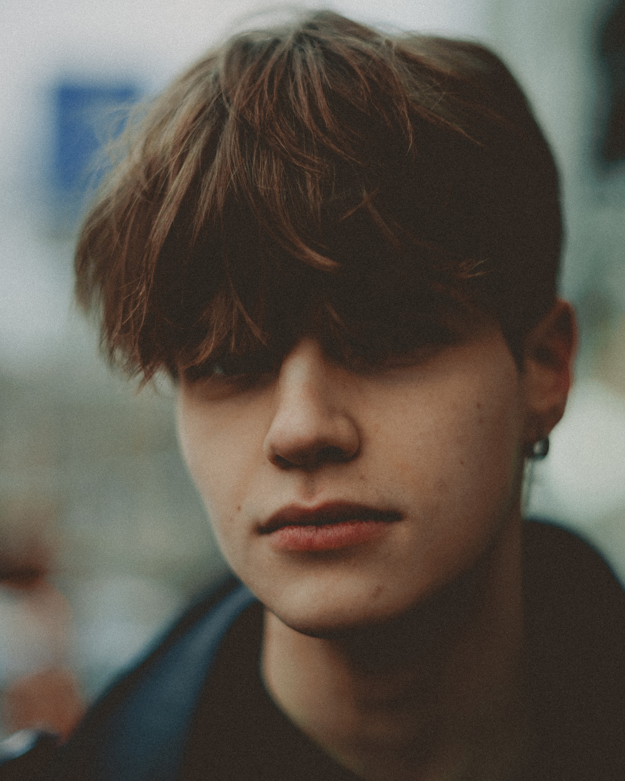 Мужской портрет на улице