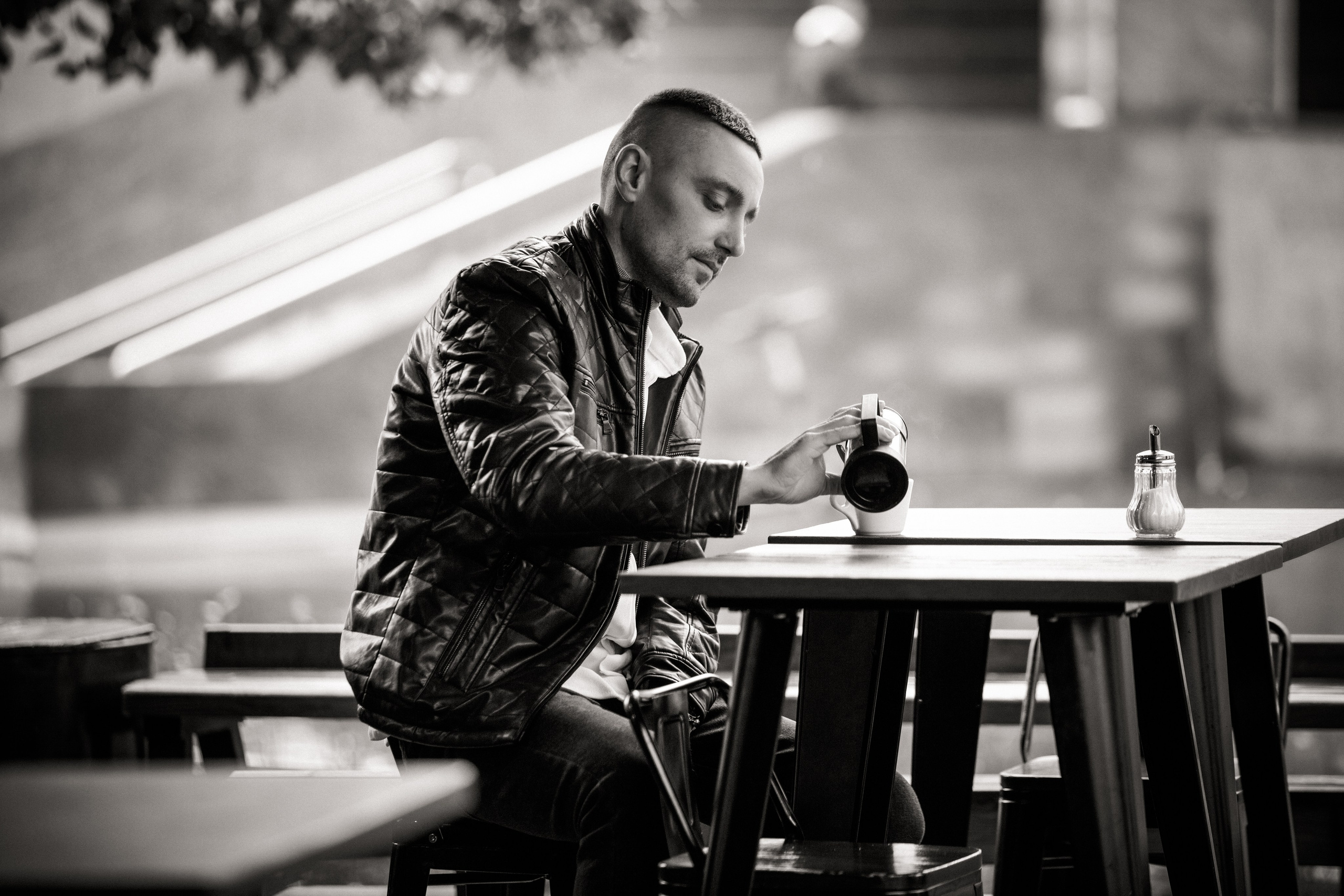 Мужская фотосессия на улице. Свадебный и семейный фотограф в Москве и Подмосковье Лариса Козлова