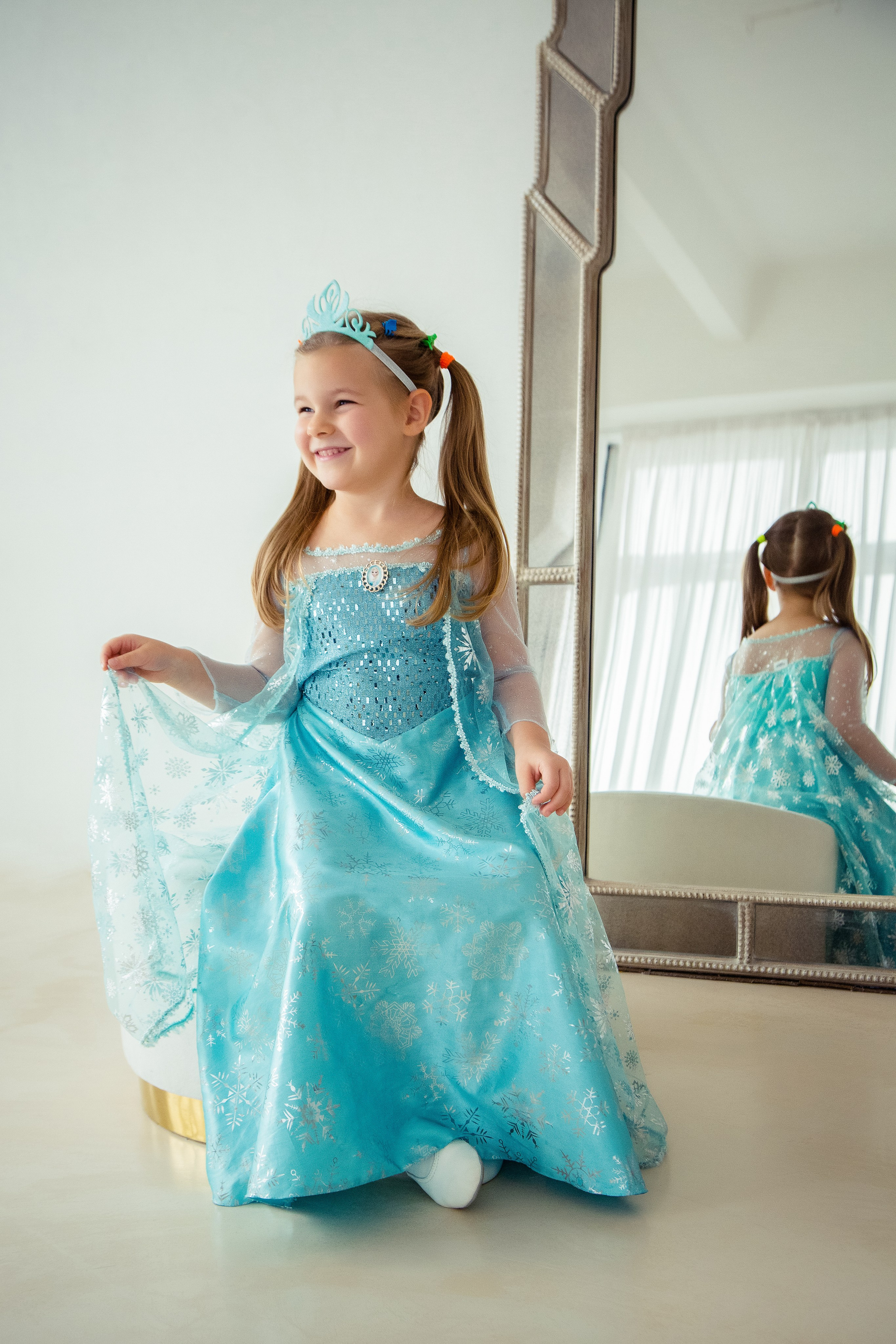 Семейная фотосессия в студии One take studio VANILLA. Свадебный и семейный фотограф в Москве и Подмосковье Лариса Козлова