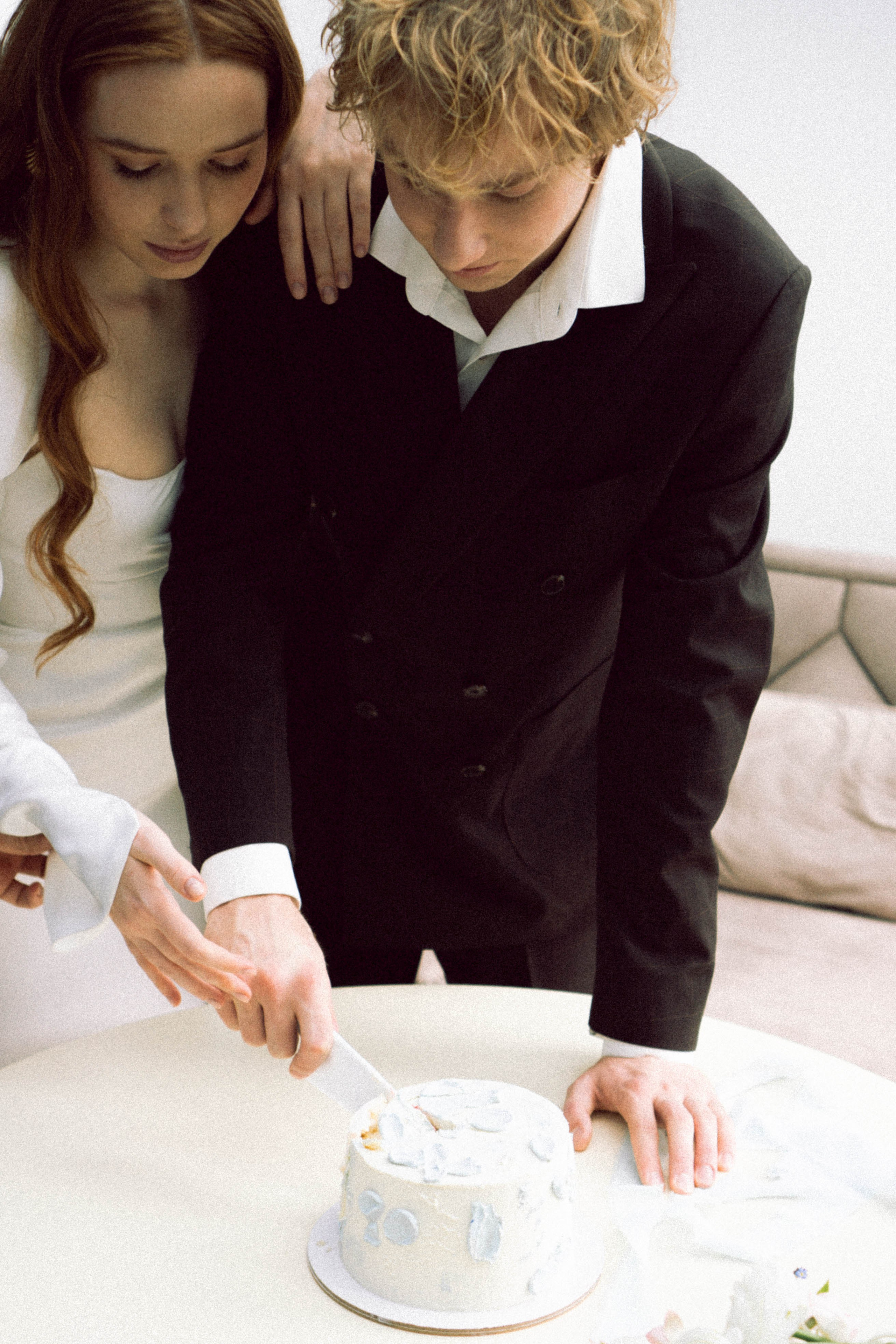 СВАДЕБНАЯ СЬЕМКА В ОТЕЛЕ. СБОРЫ ЖЕНИХА И НЕВЕСТЫ И ТАКЖЕ ТОР И ПОДГОТОВКА К ПРОГУЛКЕ. Профессиональный фотограф, Санкт-Петербург — Виктория Богомолова