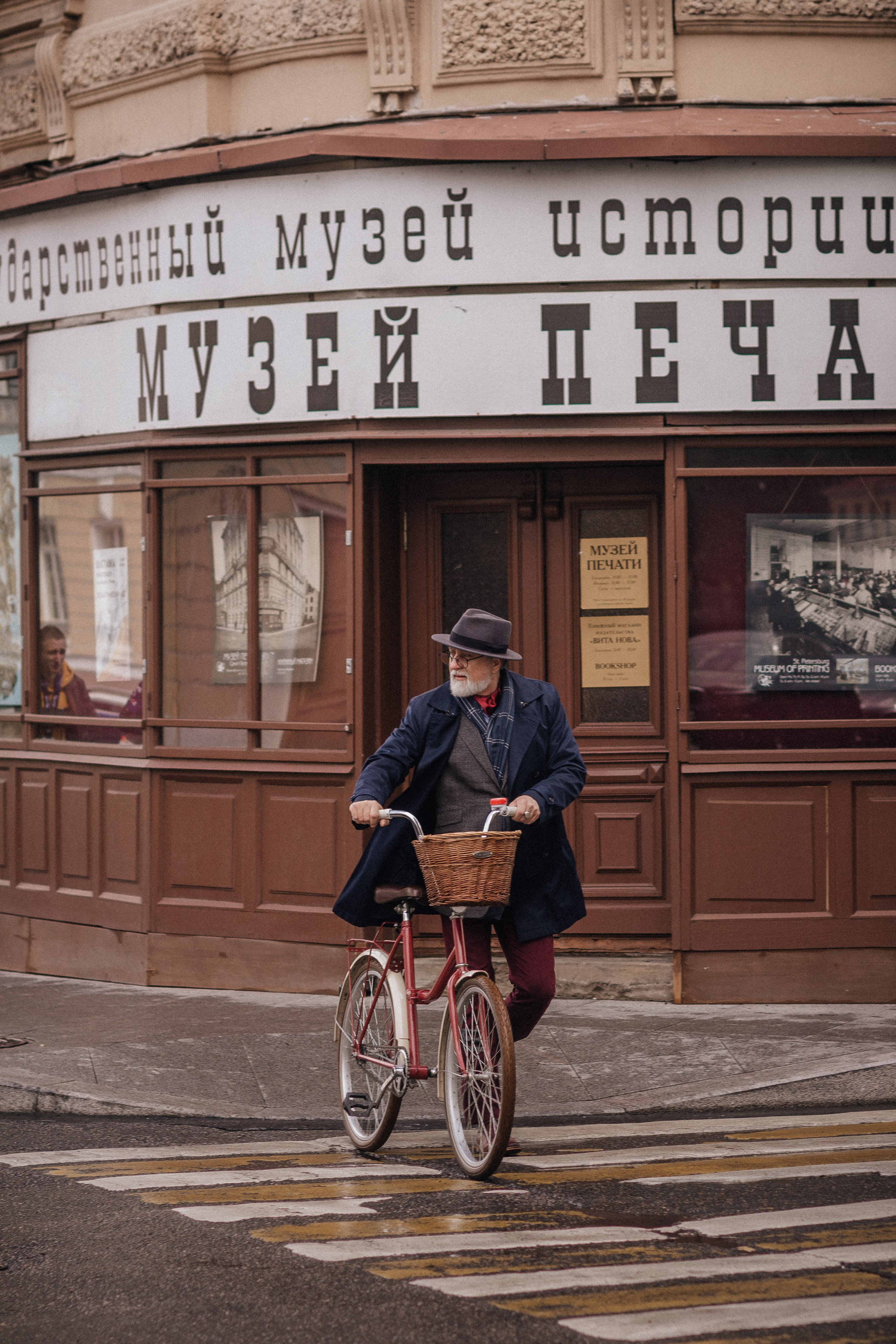 Мужской портрет для души и для бизнеса. Профессиональный фотограф в Санкт-Петербурге Александр Волосенцев