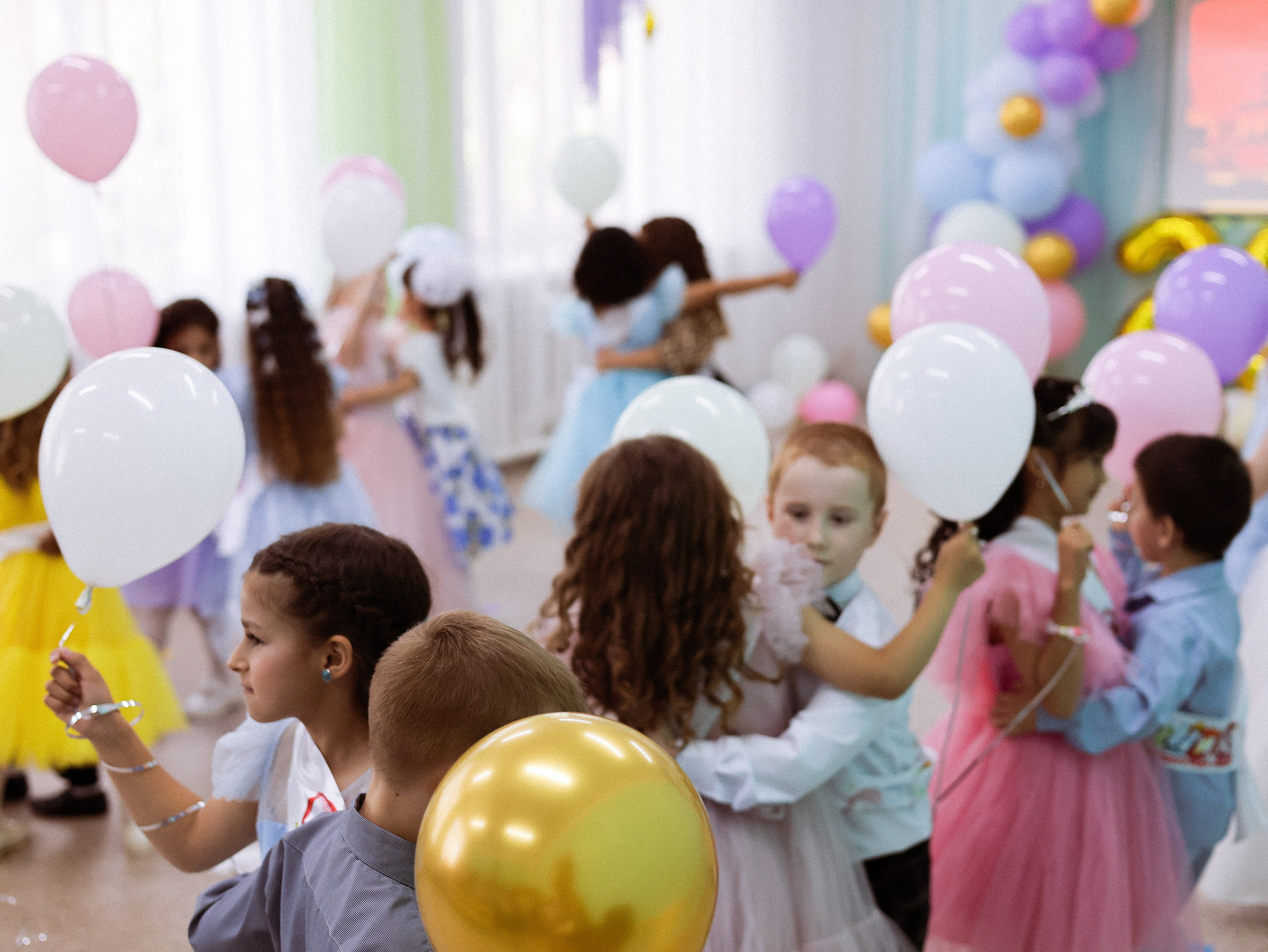 Выпускной в саду. Мания, портретный фотограф в городе Оренбург