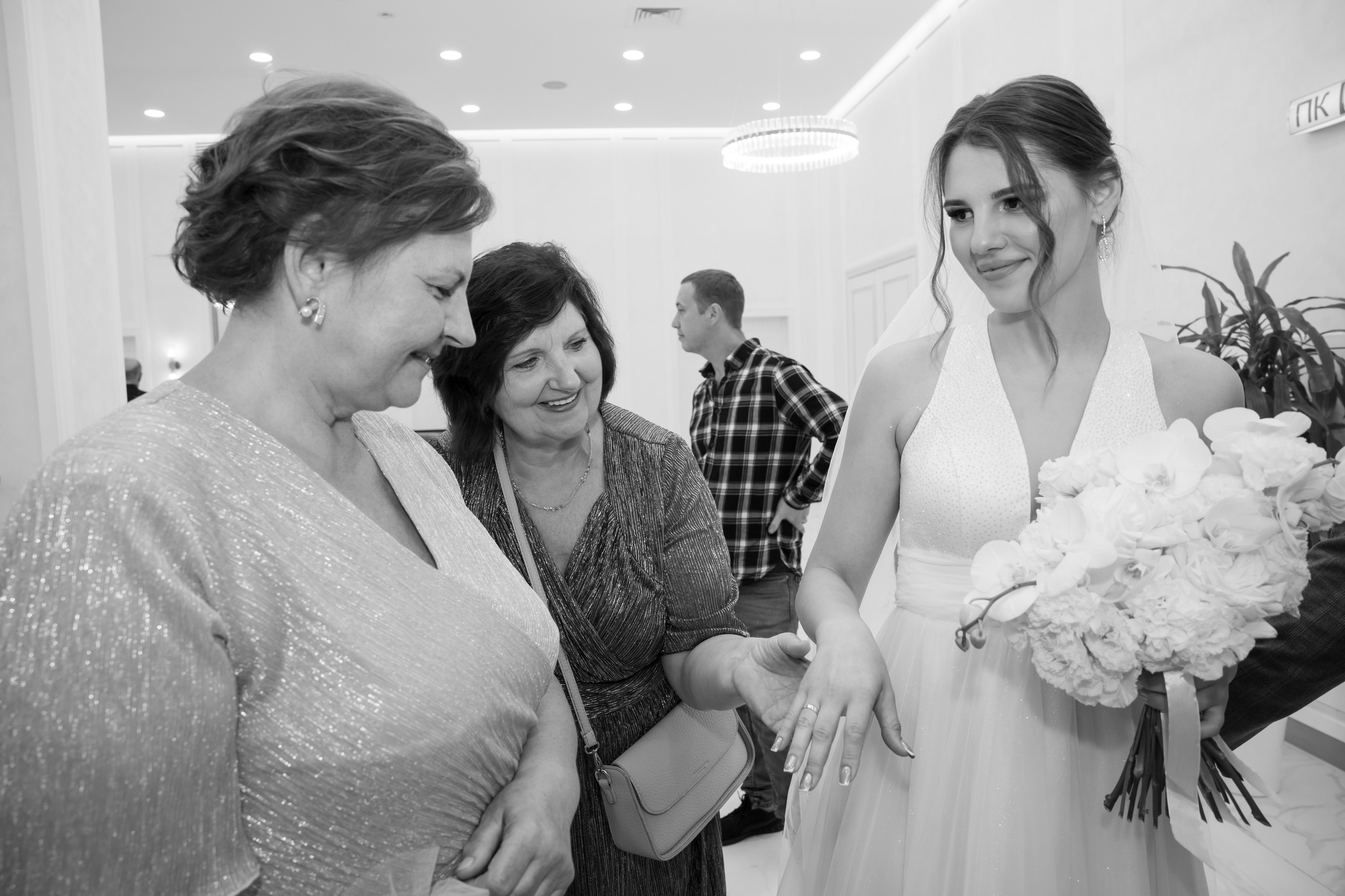 ЗАГС Бутово и Остафьево. Свадебный и репортажный фотограф (Москва, Королев и другие)