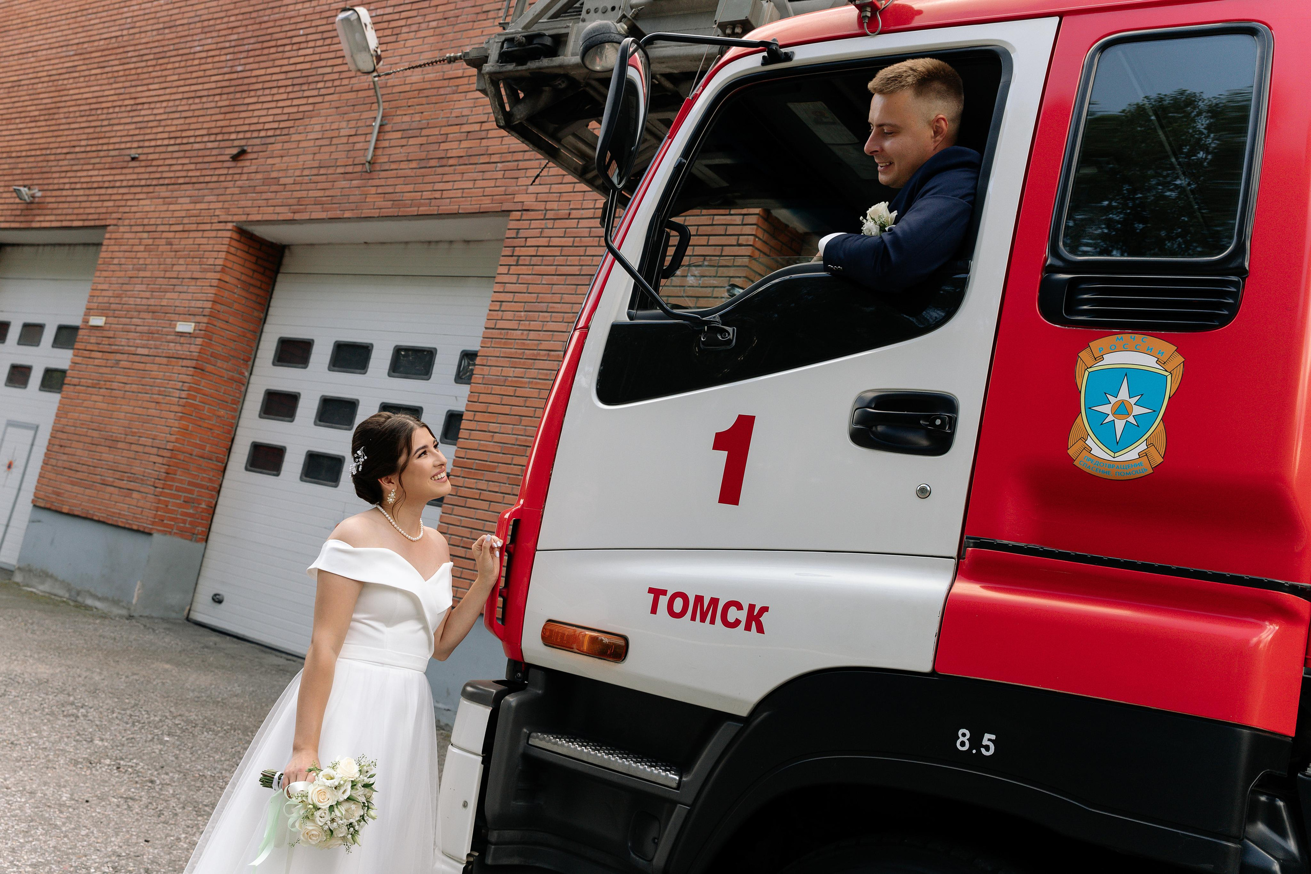 Коля+Саша. Свадебный фотограф в Томске Юлия Солнечная | Живые эмоции