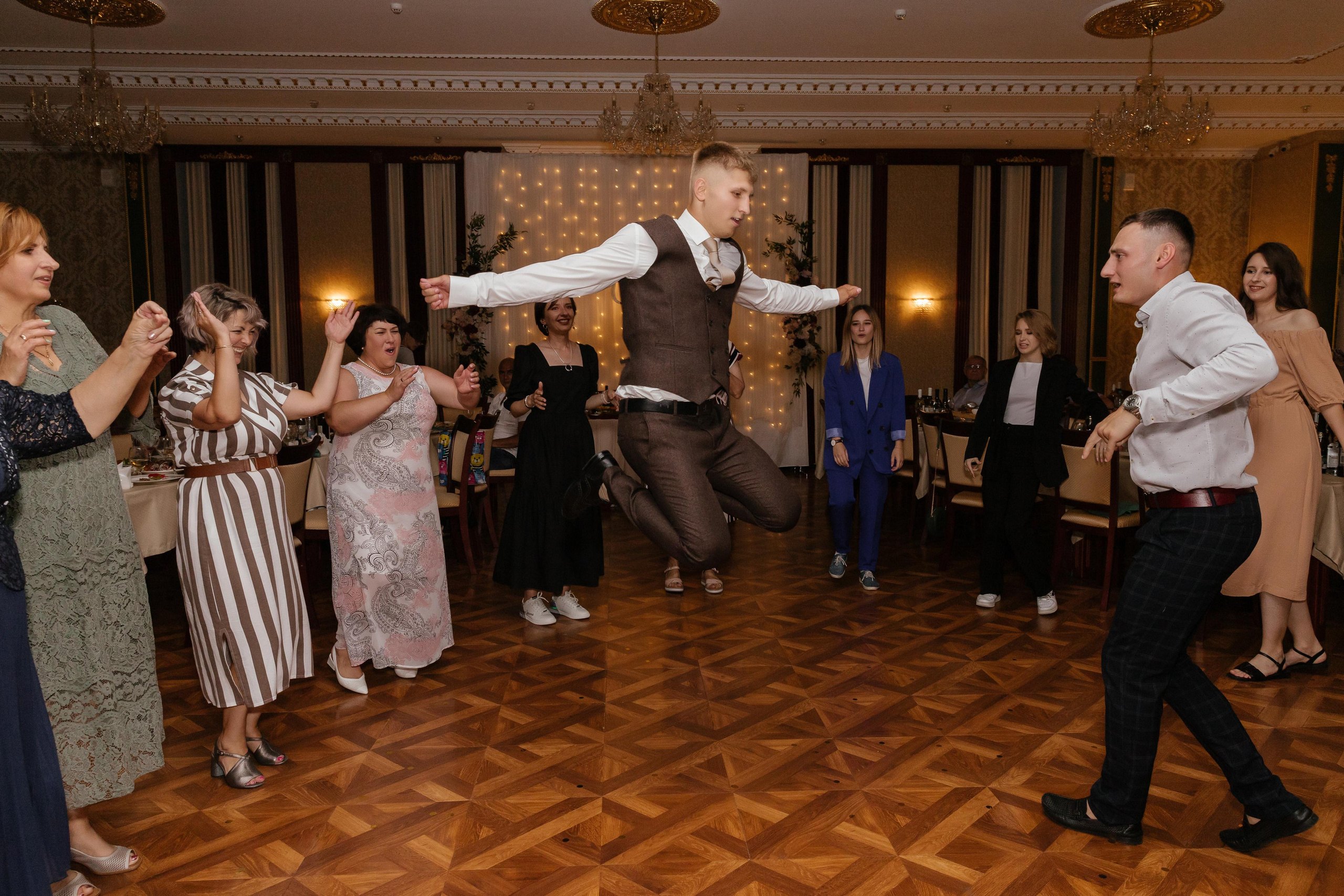 Сергей+Лиза. Свадебный фотограф в Томске Юлия Солнечная | Живые эмоции