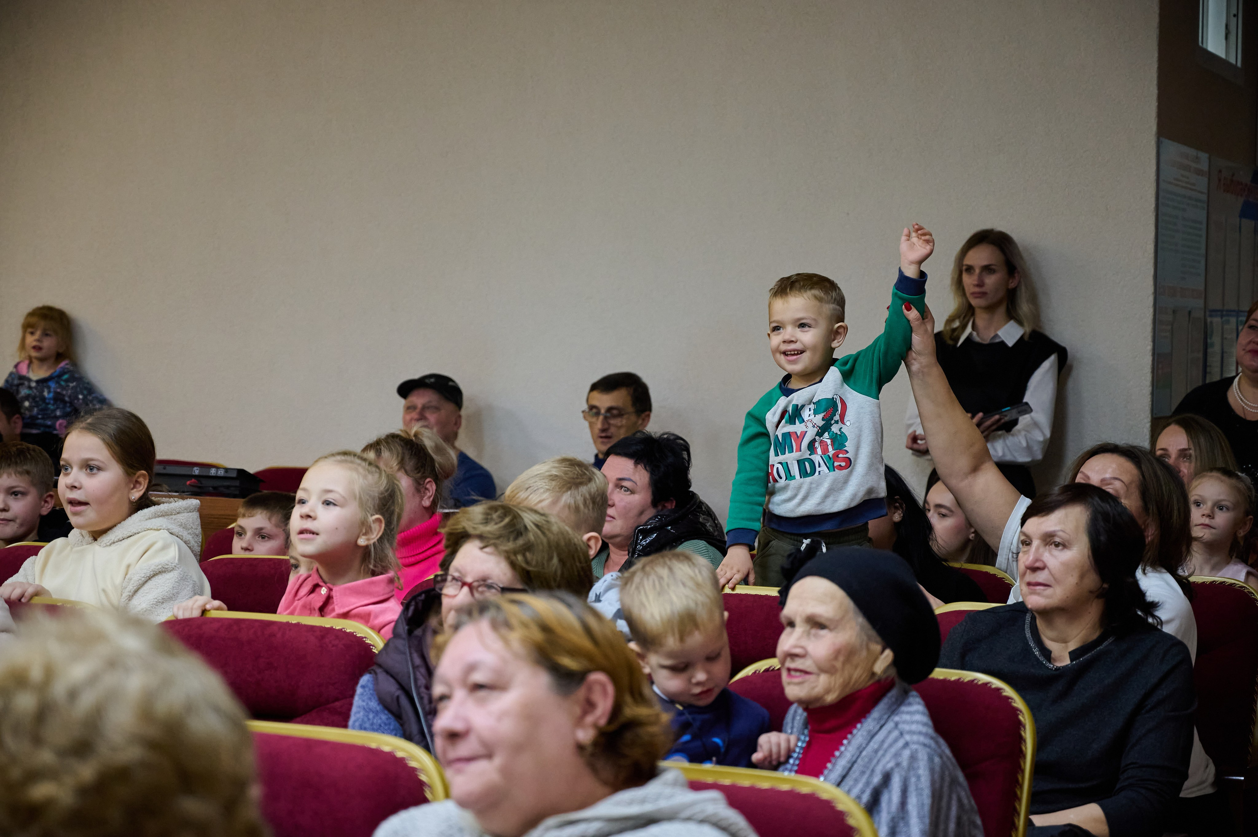 Концерт в ДК с. Виноградное. Жизнь курорта Кабардинка в фотографиях