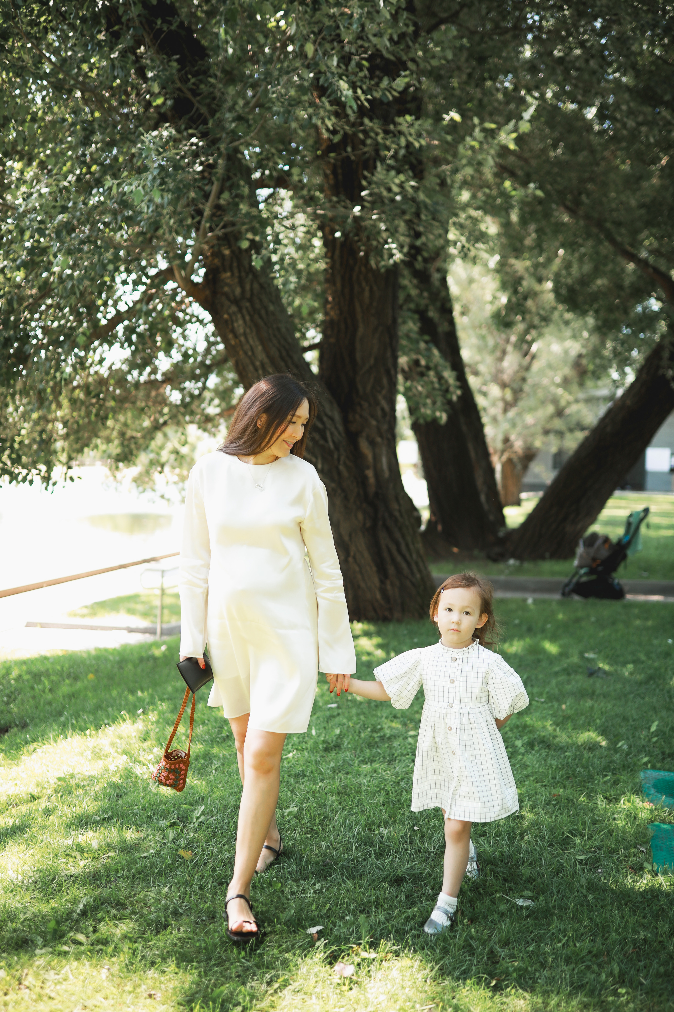Айза и Дана. Детский и семейный фотограф Москва Виктория Самоховец