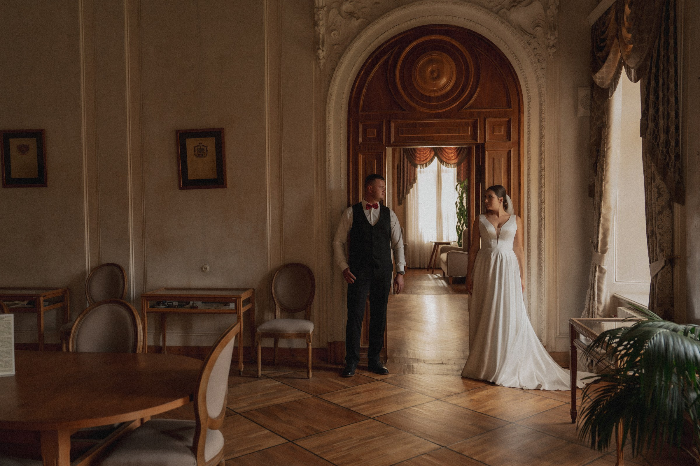 О ♡ Е — В книге нашей жизни (Библиотека-читальня им. А.С.Пушкина). Свадебный и портретный фотограф в Москве, Светлана Янковая