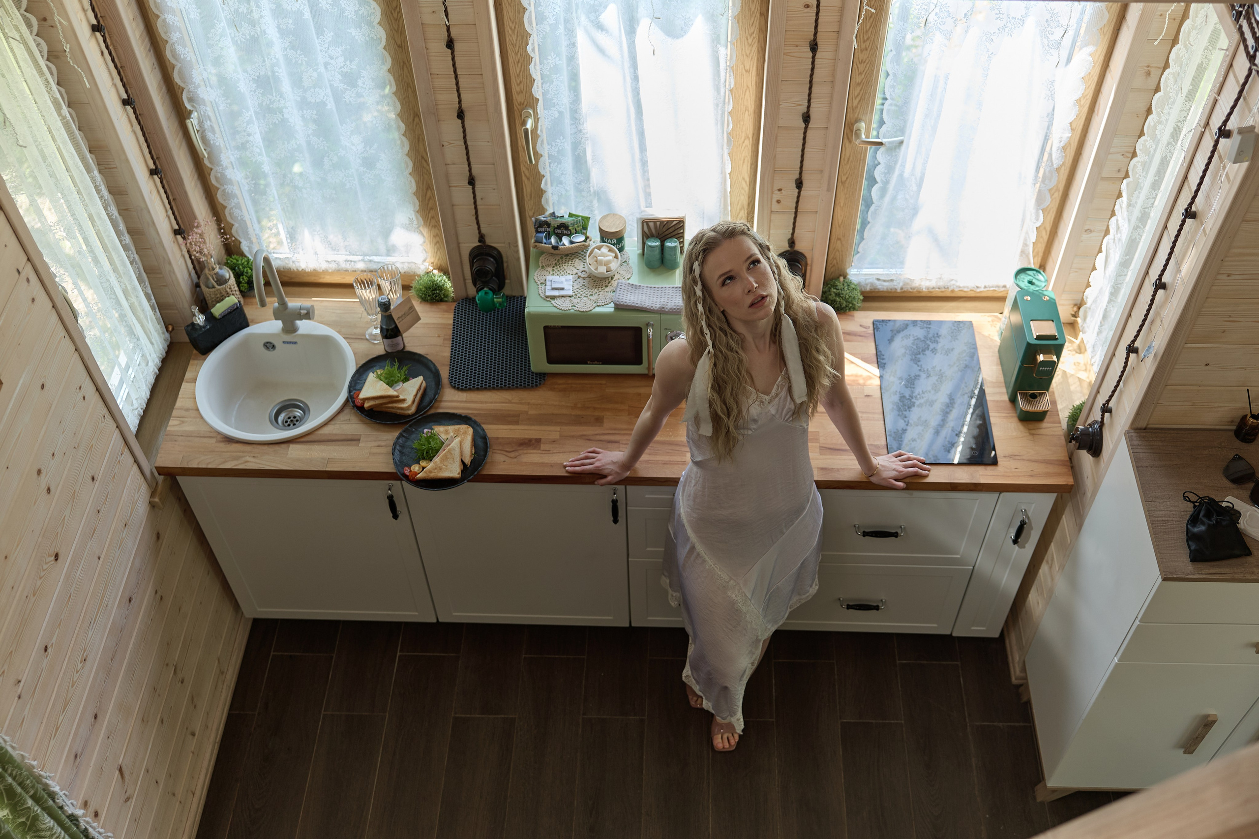 Roman & Julia Green House. Kharchenkotatianaweddingphoto