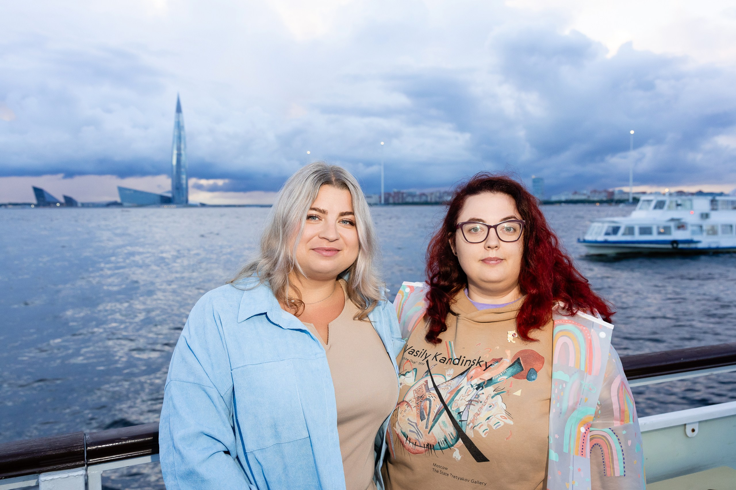 Экскурсия на двухпалубном теплоходе по Неве. Фотограф в Санкт-Петербурге — Сергей Петров