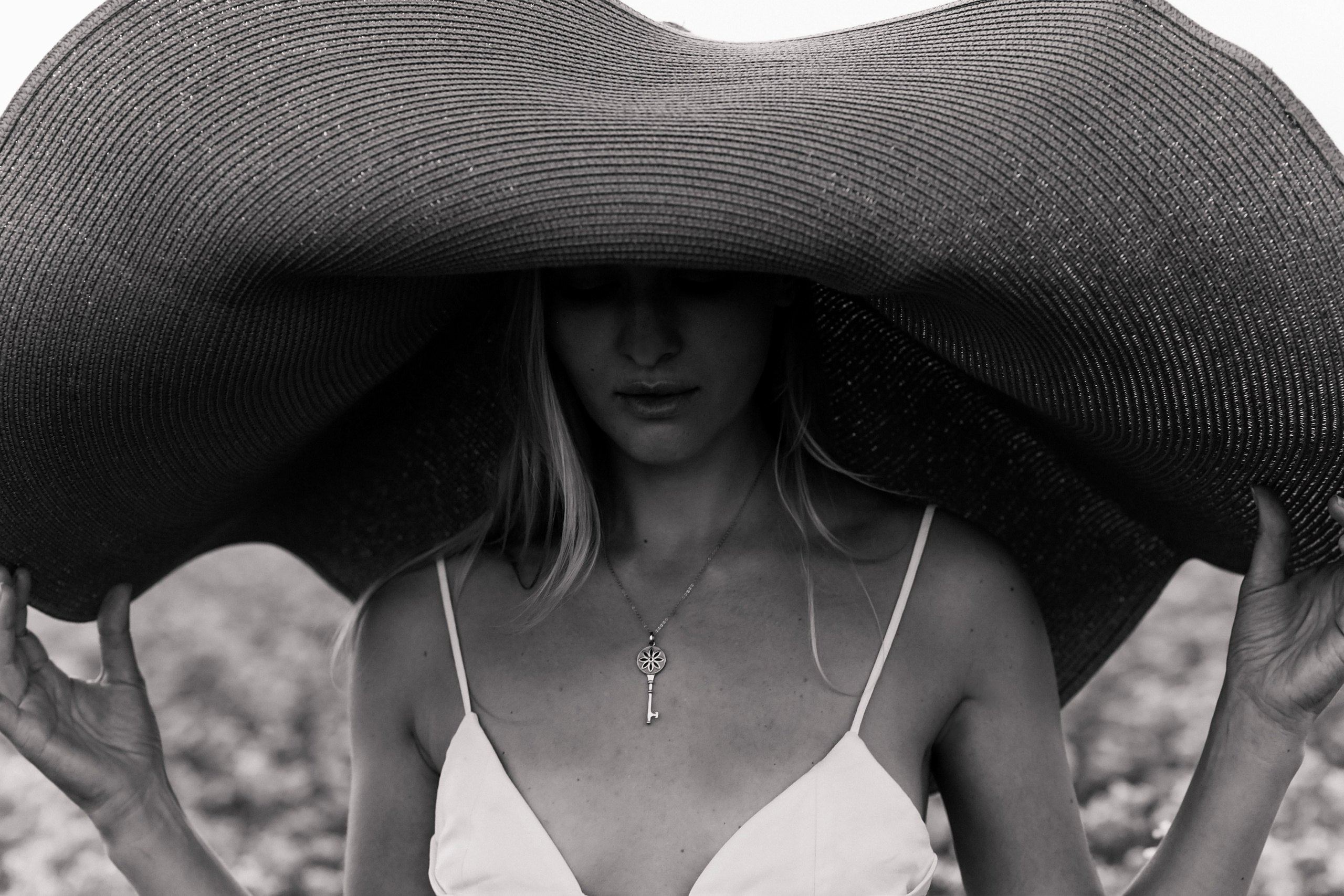 Чёрно-Белый женский портрет. Портретный фотограф в Челябинске