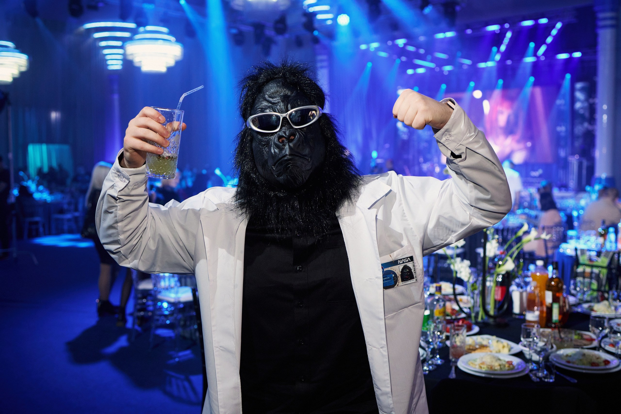 Космический новый год / K-Holding. Другой взгляд на фотографию