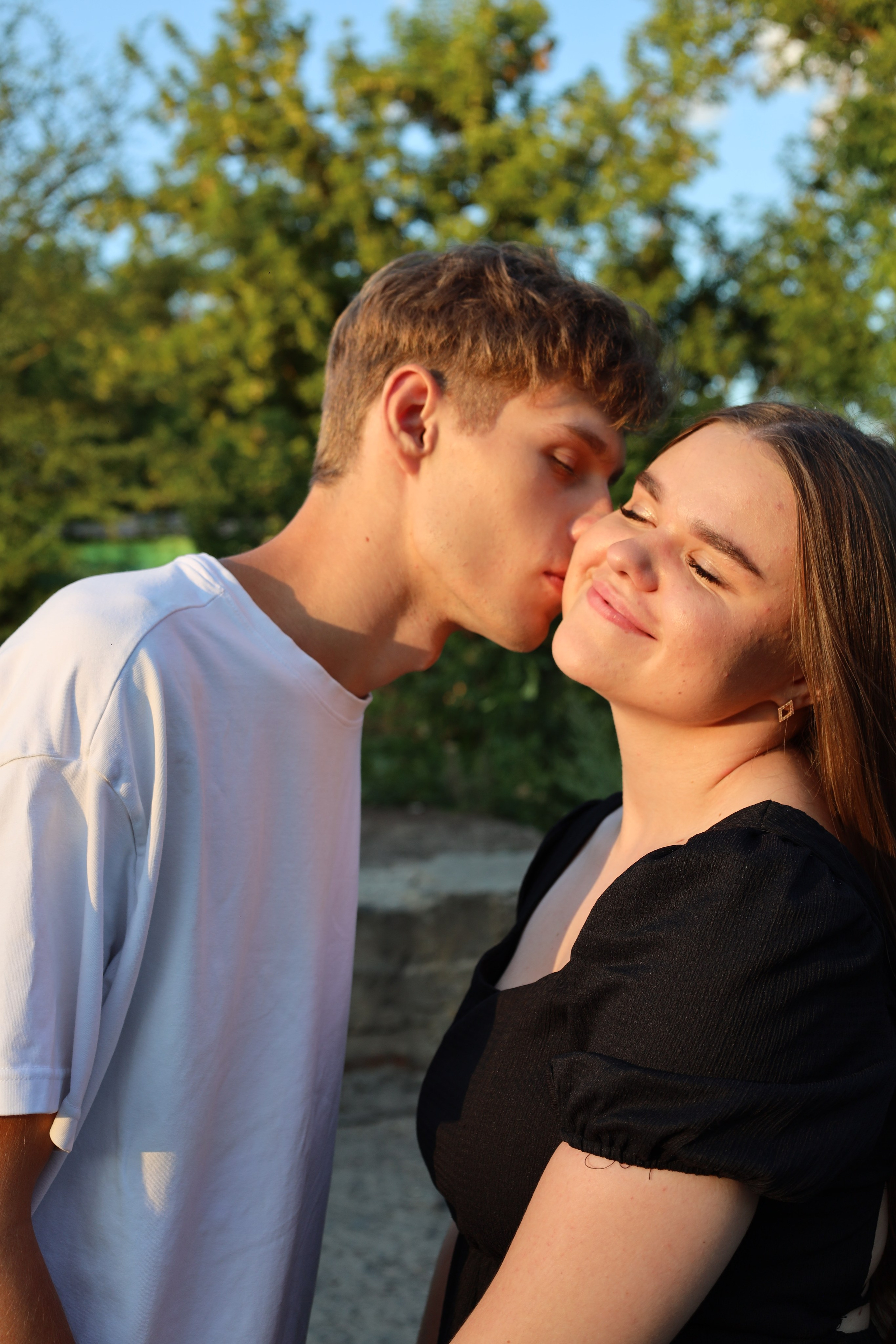 Прогулка love story. Свадебный фотограф ростовская область