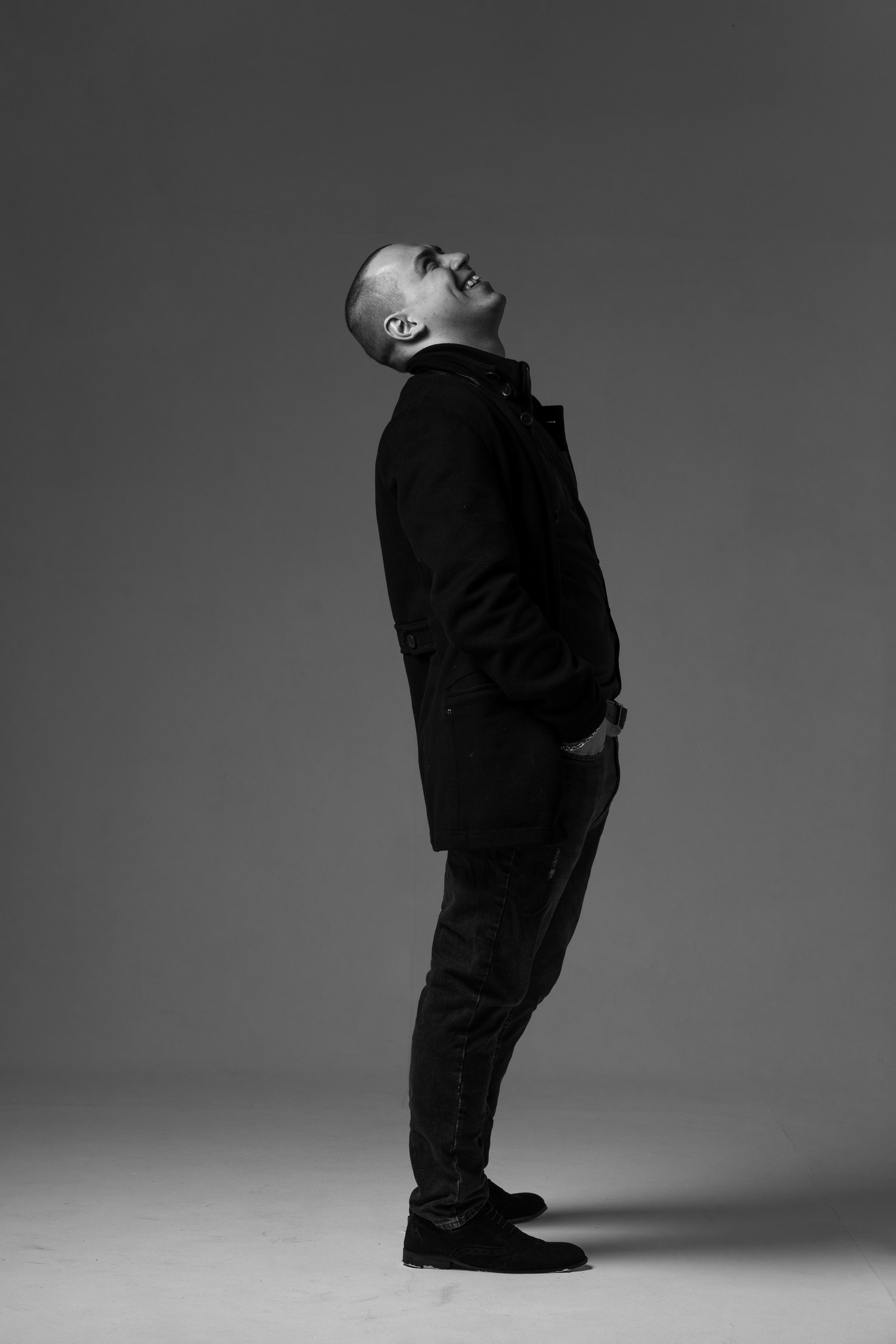 Влад. Фотограф Астана. Индивидуальные, парные и семейные фотосессии