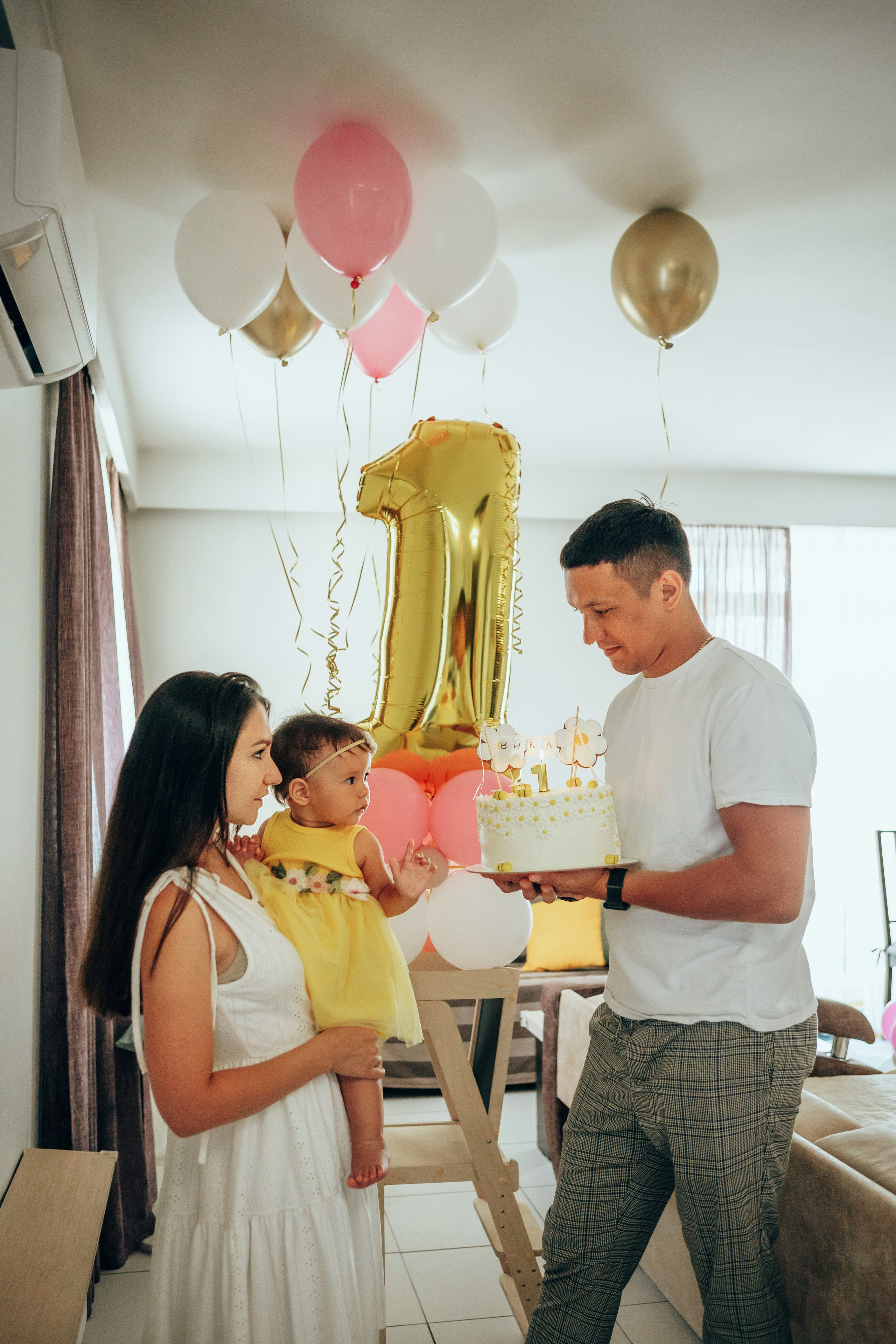 Первый День Рождения Вики. Семейный и детский фотограф в г. Новосибирске Макеева Анастасия