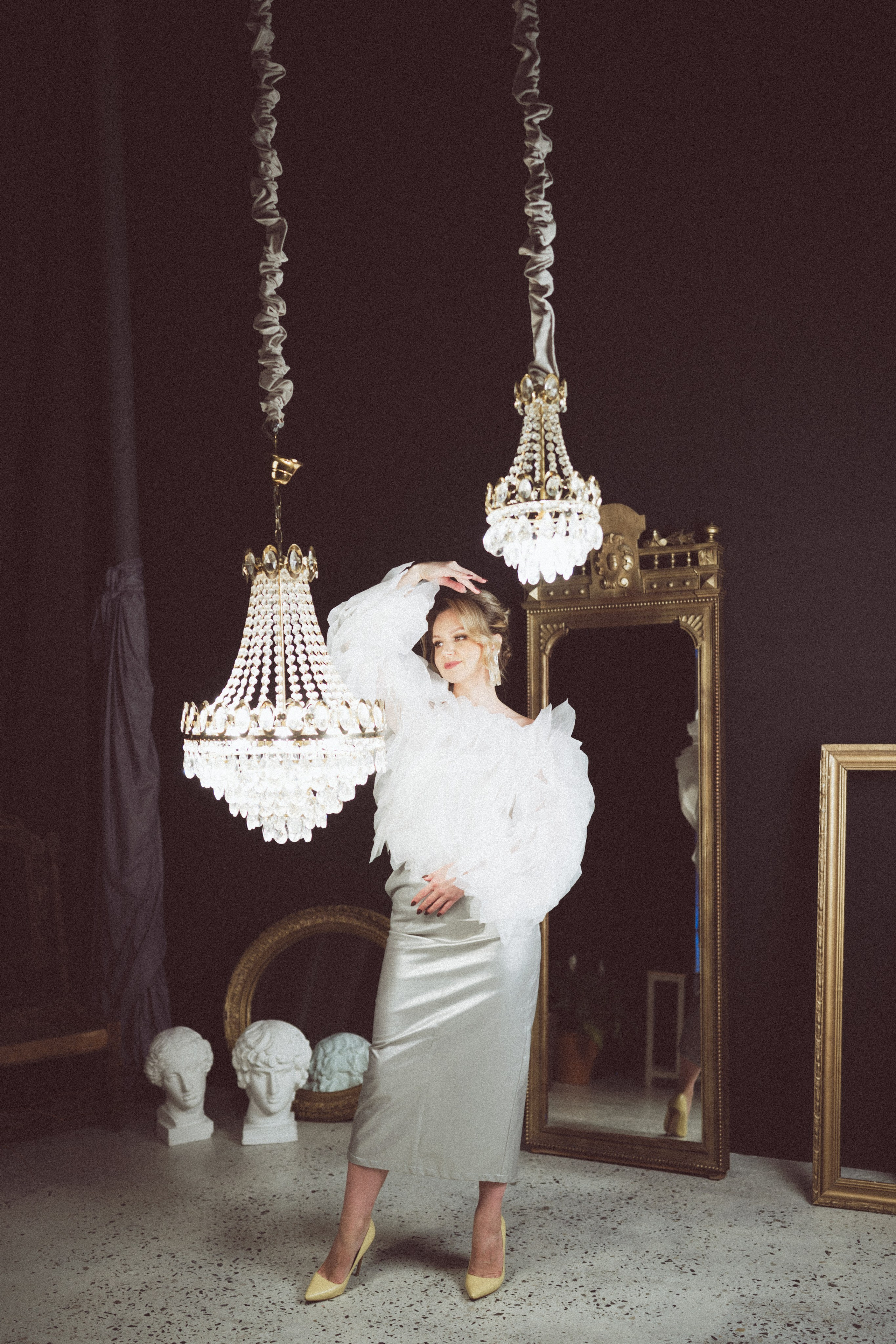 НОВОГОДНЯЯ ФОТОСЕСИИЯ В СТУДИИ ДЛЯ ДЕВУШКИ И ПРОГУЛКА ПО ЧЕРНЫШЕВСКОЙ. Профессиональный фотограф, Санкт-Петербург — Виктория Богомолова