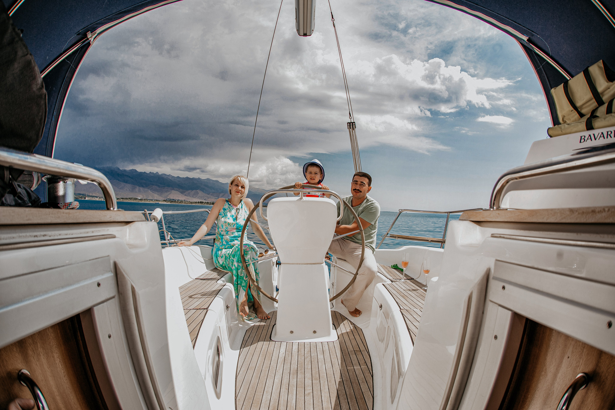 Семейная морская прогулка. Свадебный и Семейный Фотограф в Краснодаре