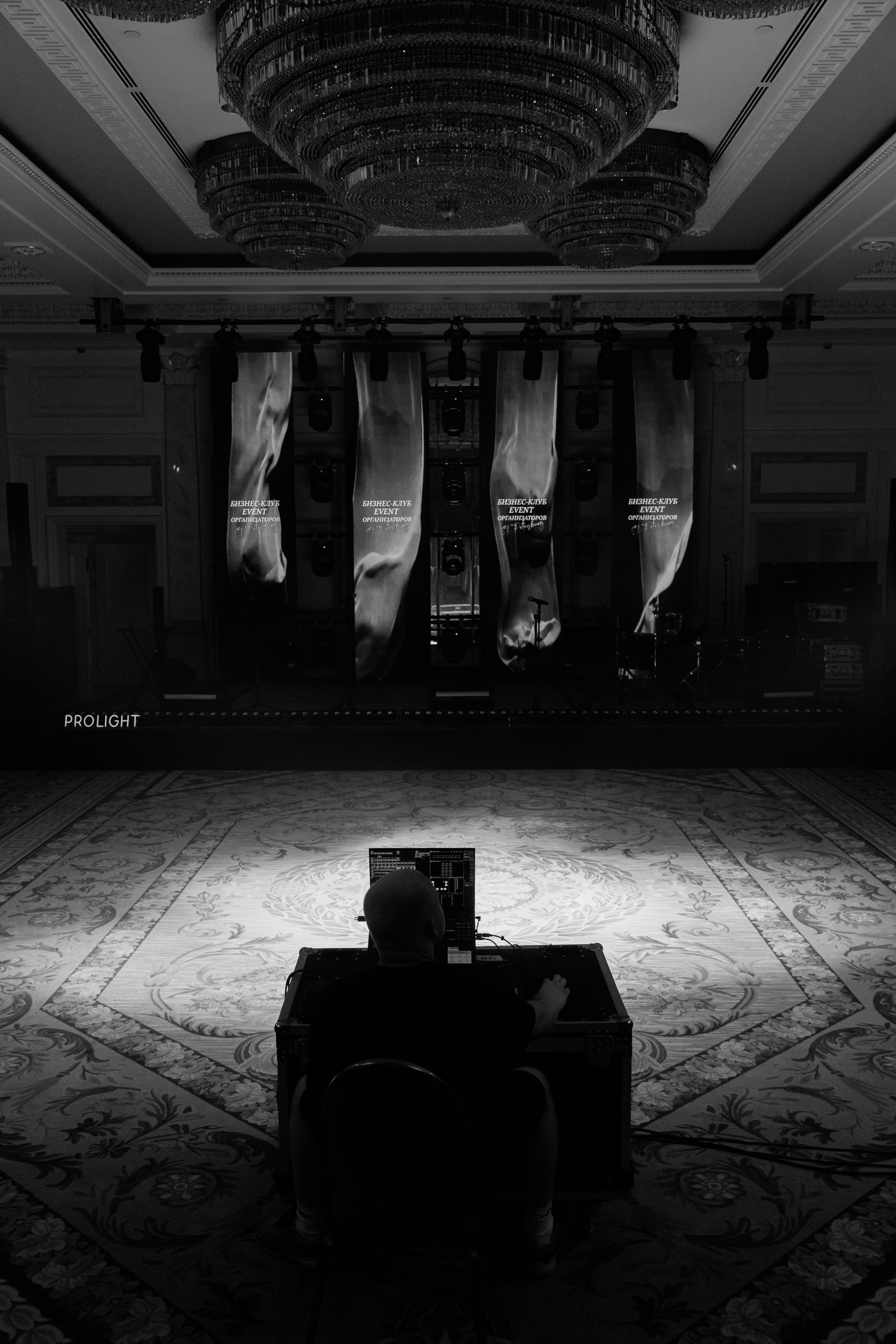 Red ball. Свадебный фотограф в Санкт-Петербурге и Москве Андрей Чернов